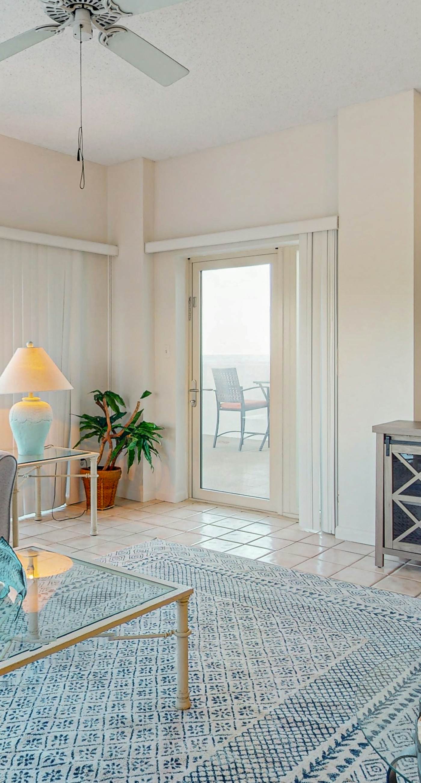 Corner Gulffront Condo with Massive Balcony