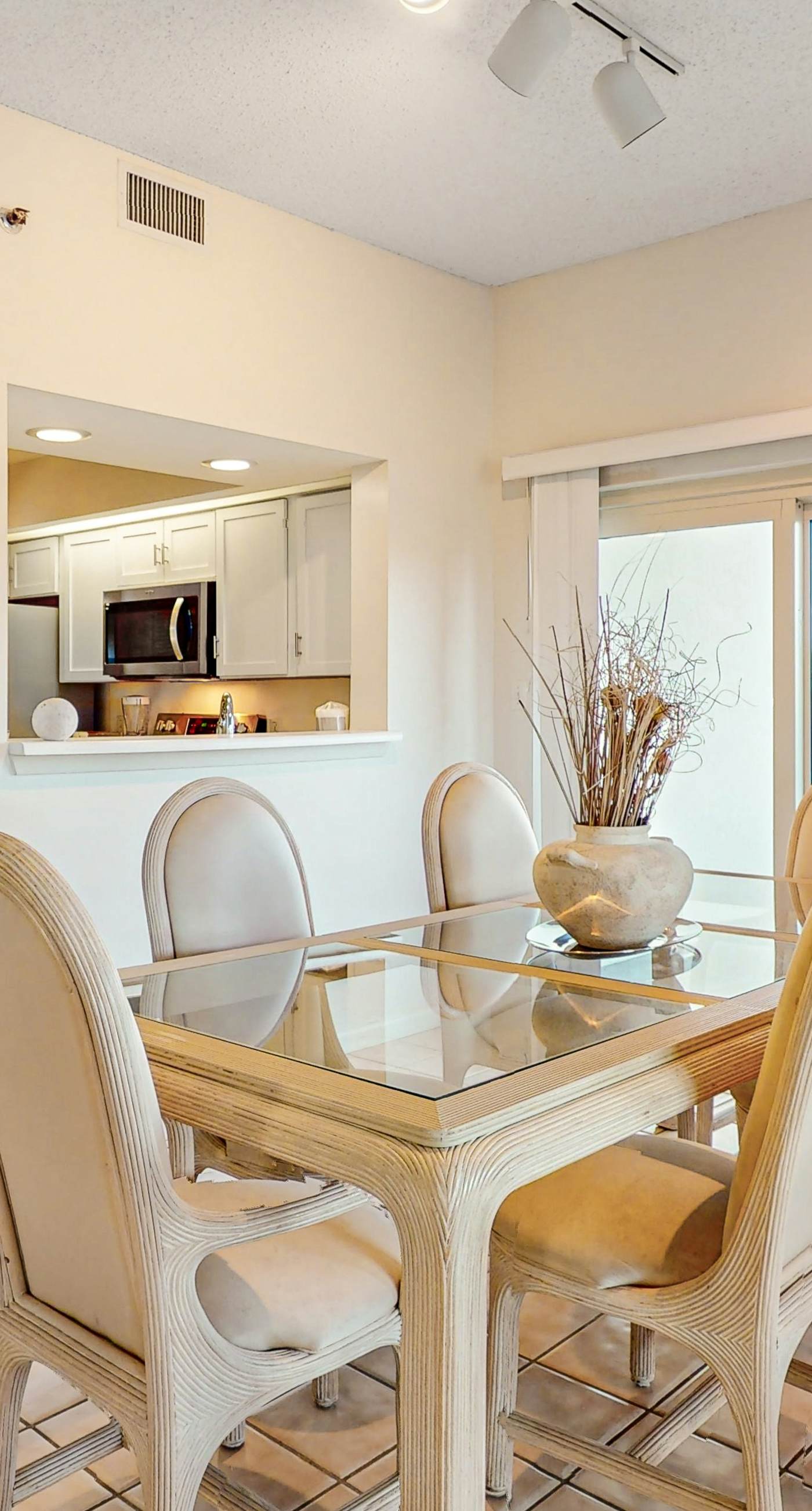 Corner Gulffront Condo with Massive Balcony