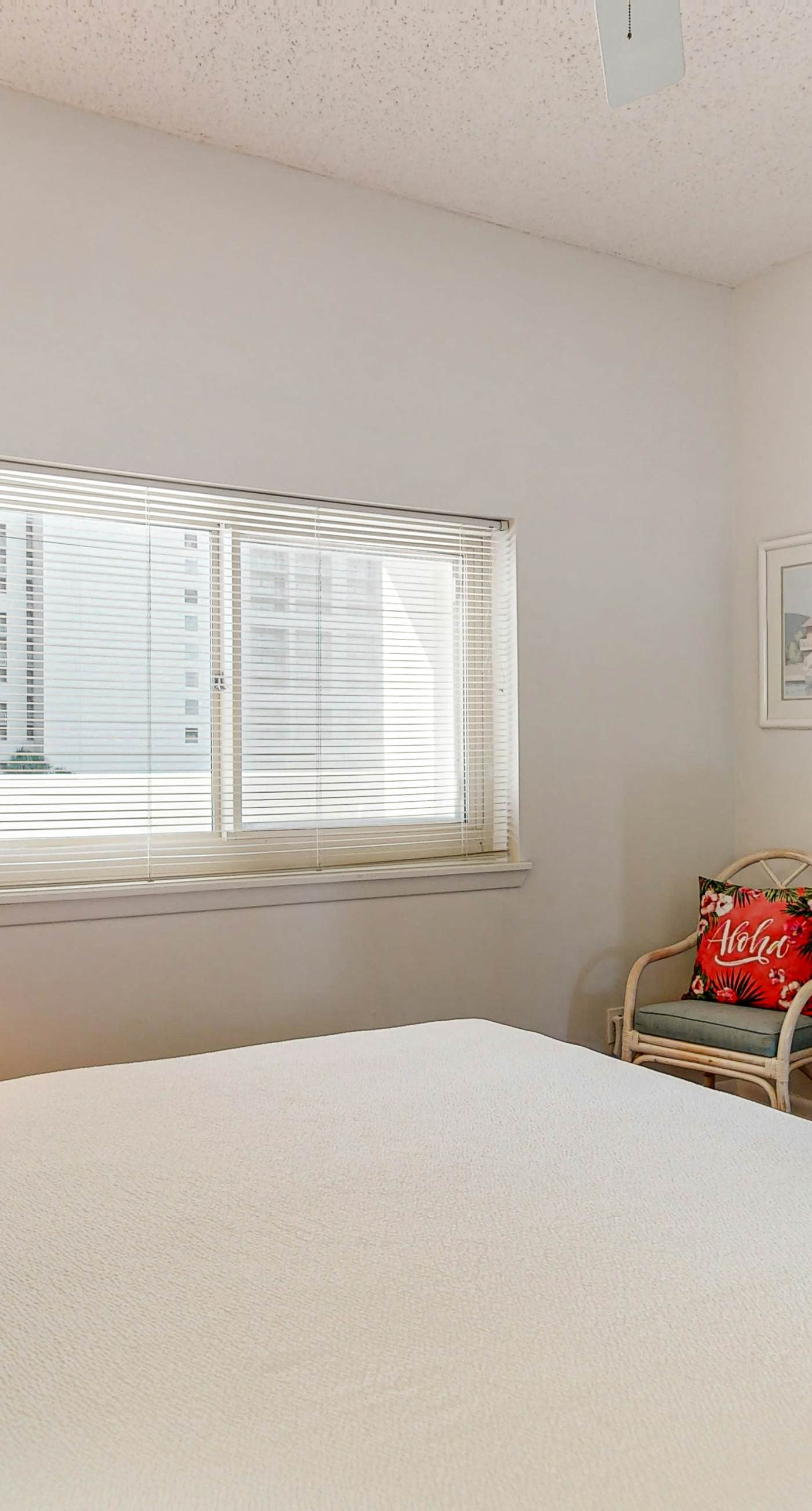 Corner Gulffront Condo with Massive Balcony