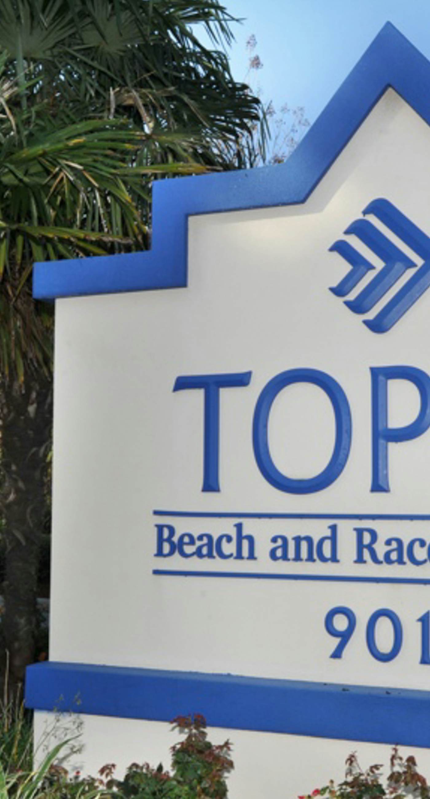 Corner Gulffront Condo with Massive Balcony