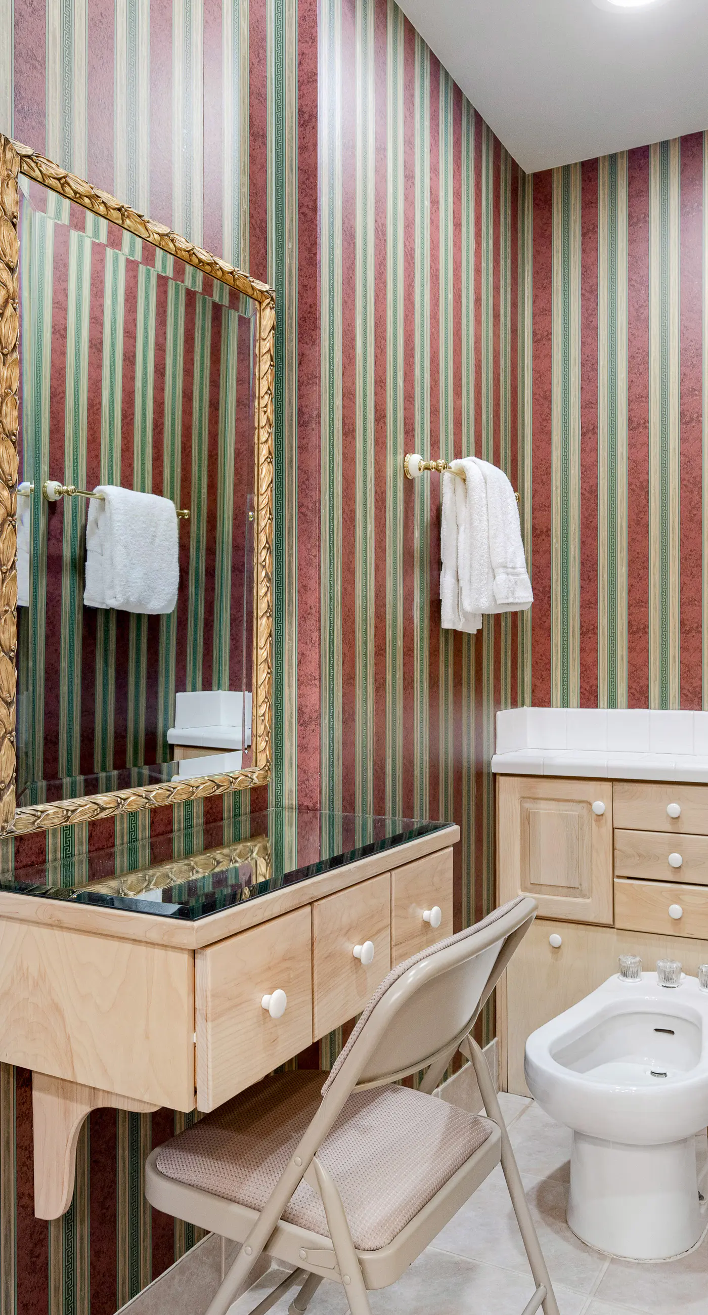 3BR Home with Private Hot Tub Near Beach