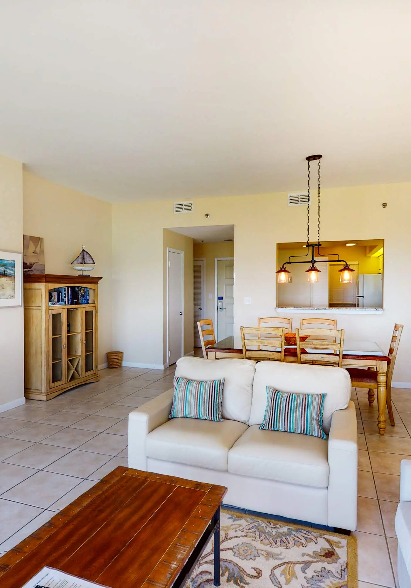 2BR Gulf View Condo: Steps to Beach & Pool