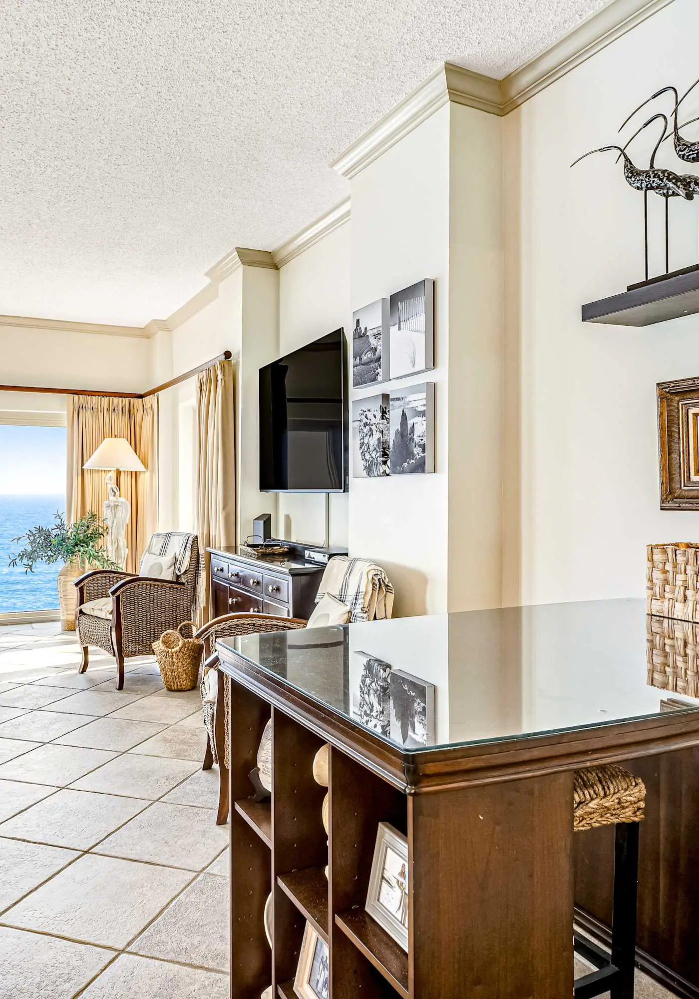 2BR beachfront villa with Gulf views