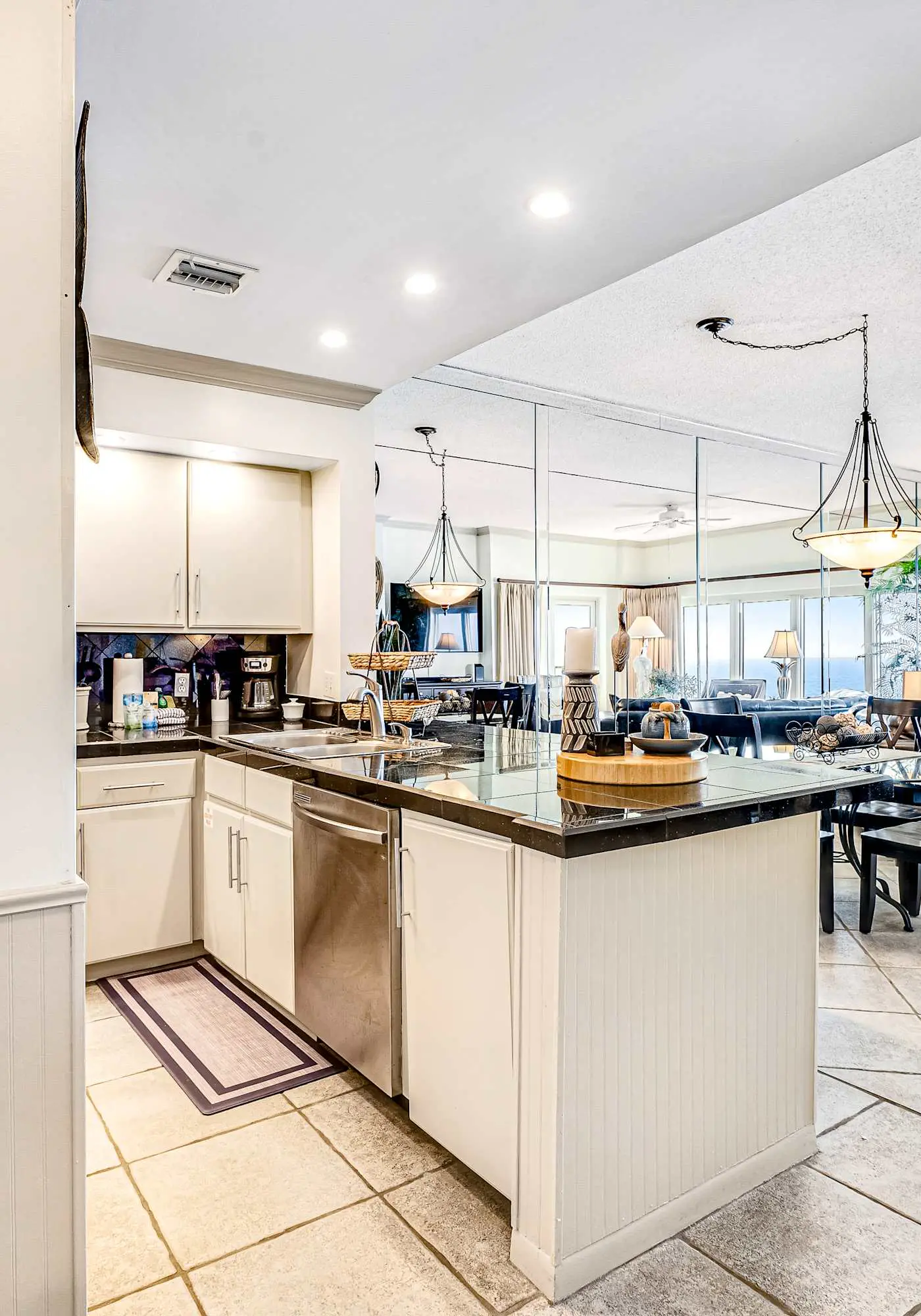 2BR beachfront villa with Gulf views