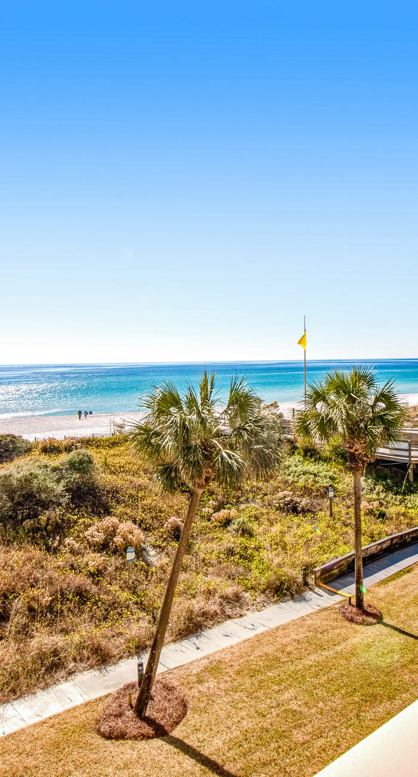 Gulf-Front Condo with Pool and Hot Tub