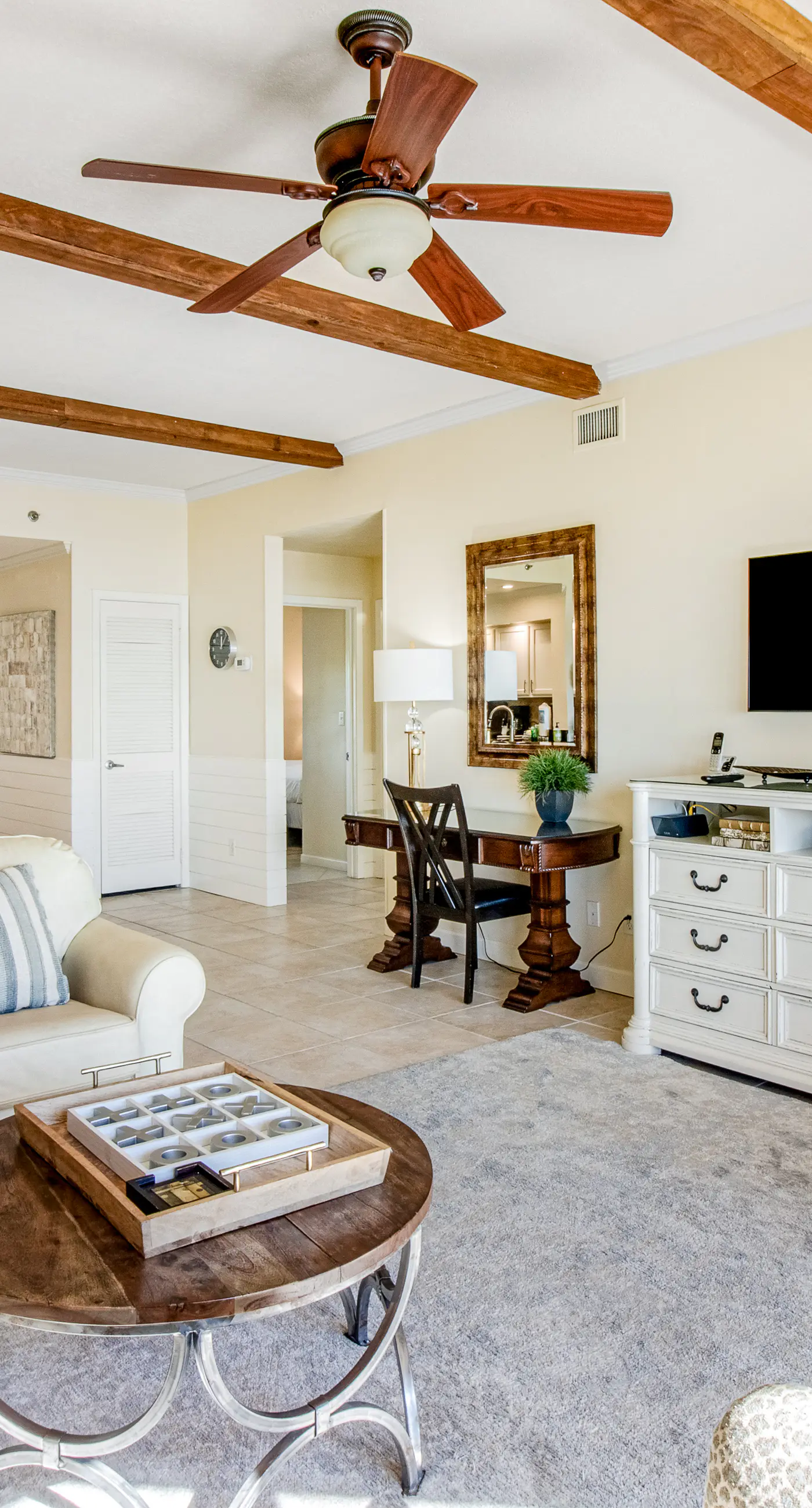 Gulf-Front Condo with Pool and Hot Tub