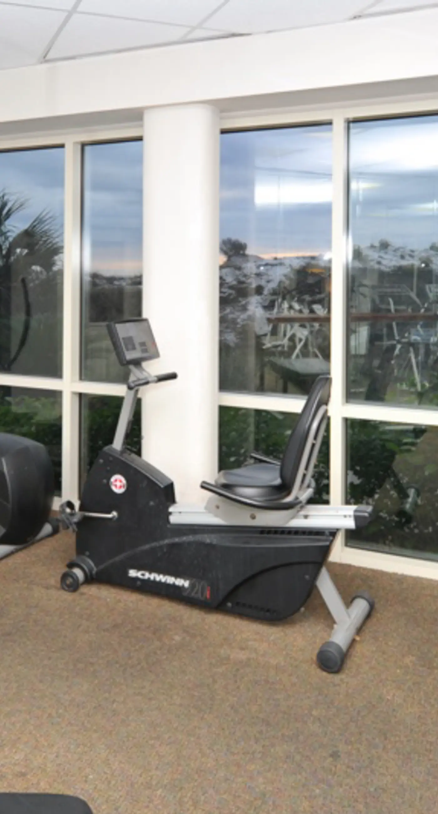 Gulf-Front Condo with Pool and Hot Tub