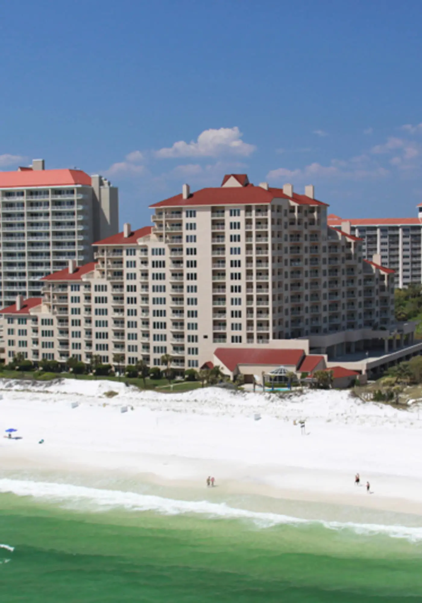 2BR Gulf-front condo w/ private balconies