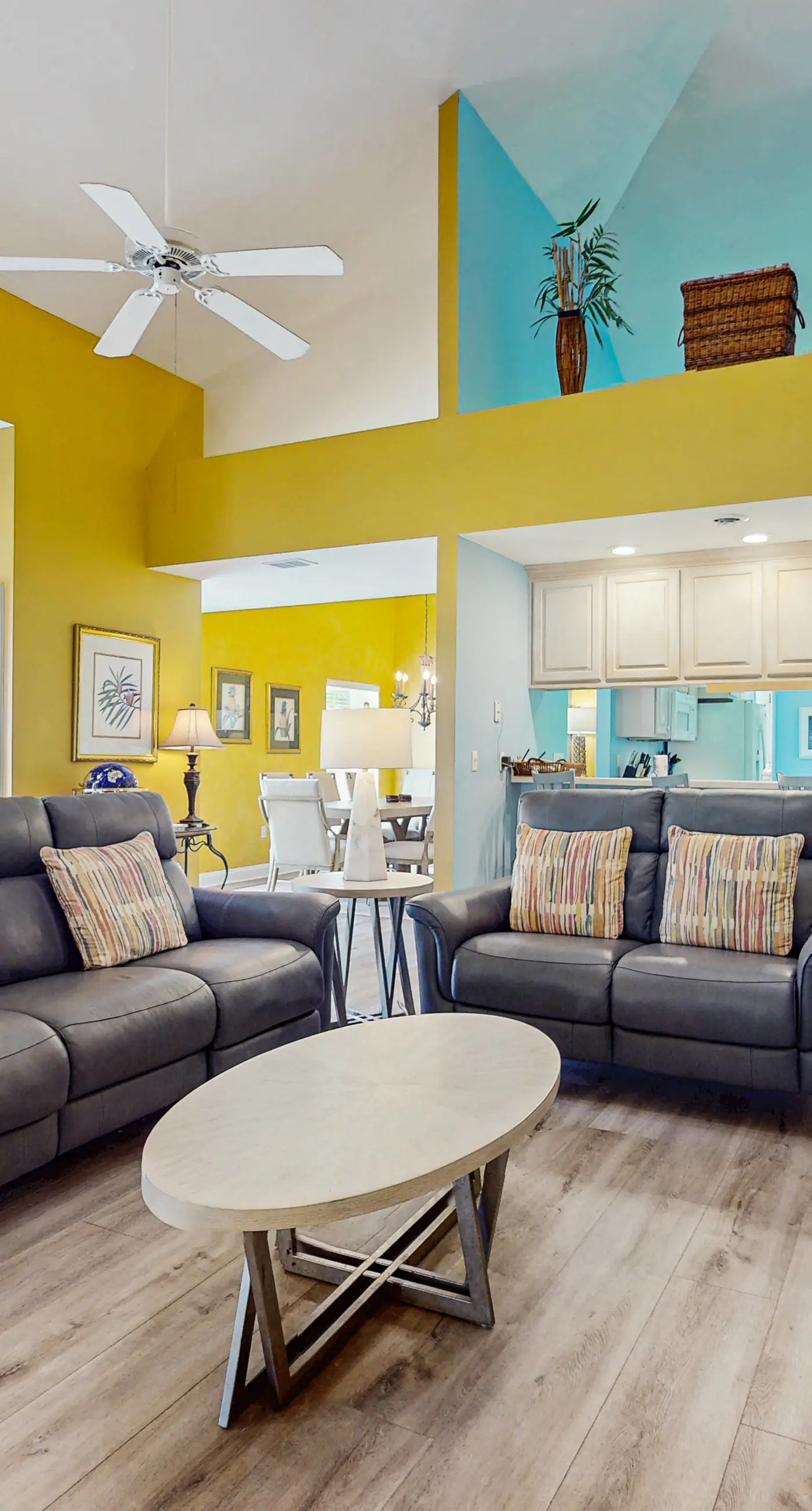 3BR villa, heated pool & beach access