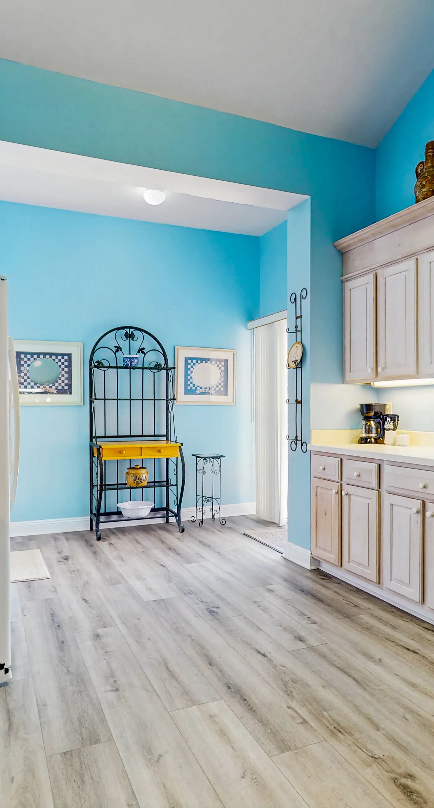 3BR villa, heated pool & beach access