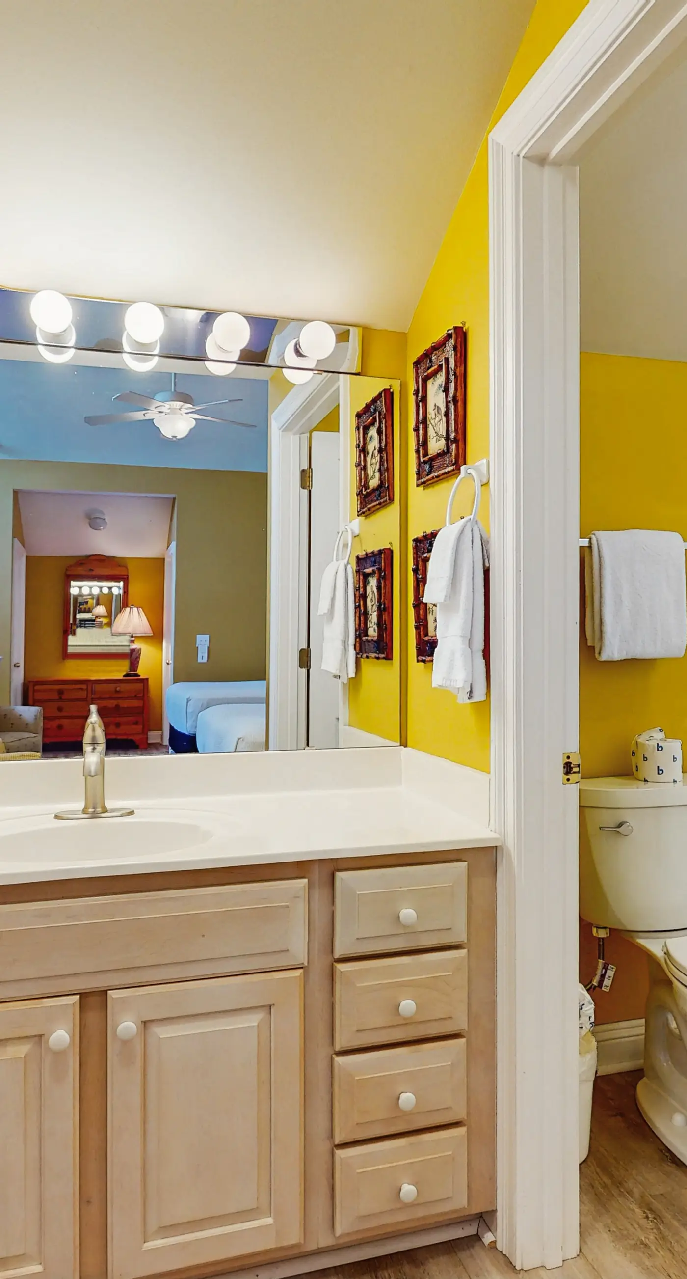 3BR villa, heated pool & beach access