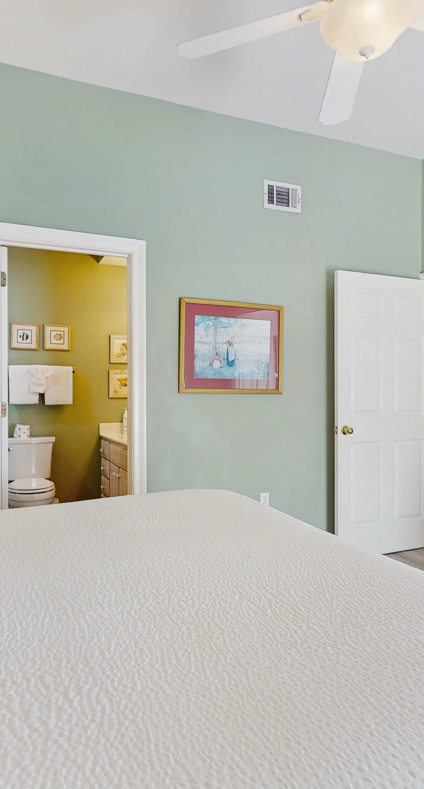 3BR villa, heated pool & beach access