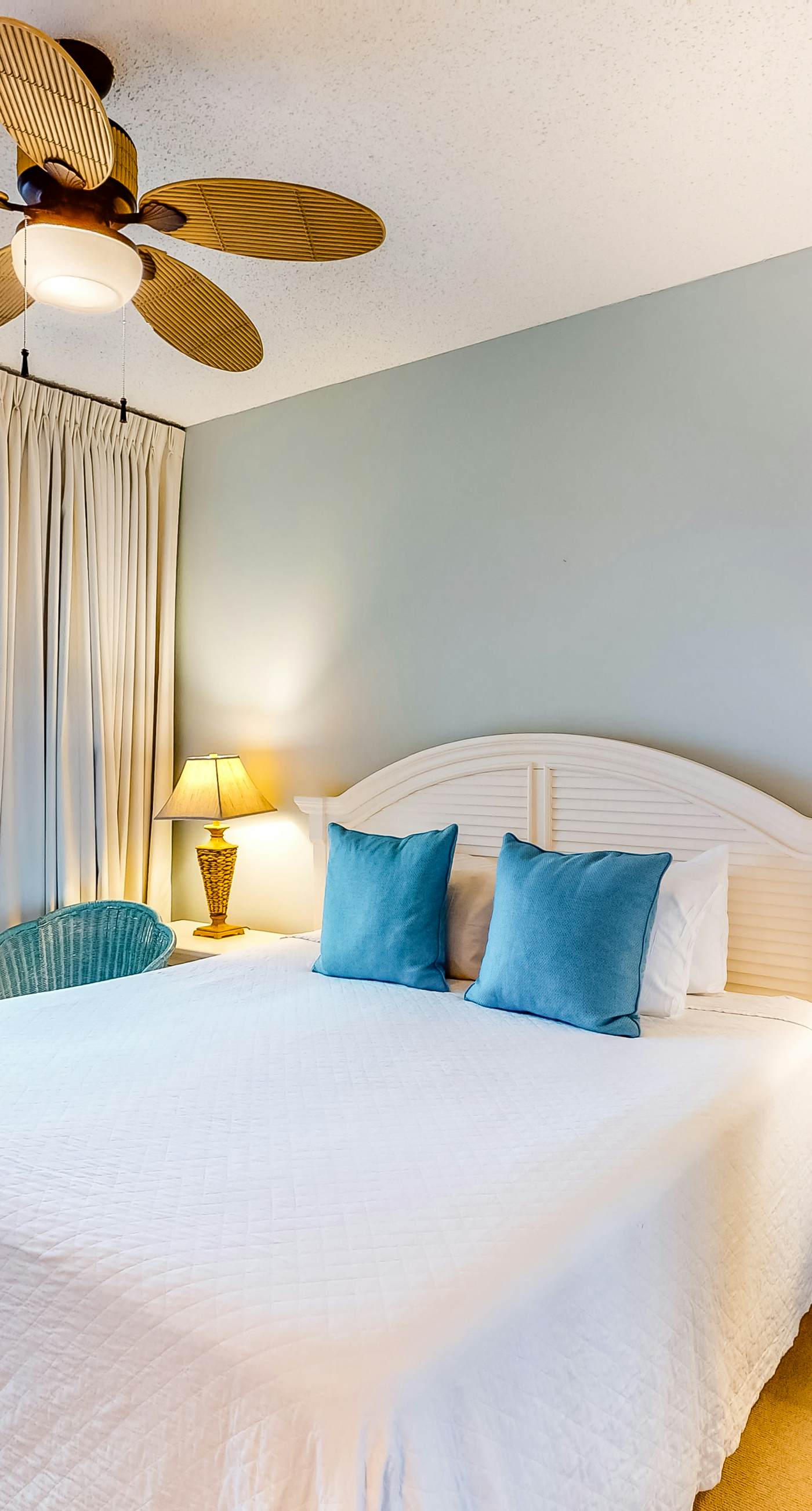 Bright Waterfront Condo with Hot Tub and Pool