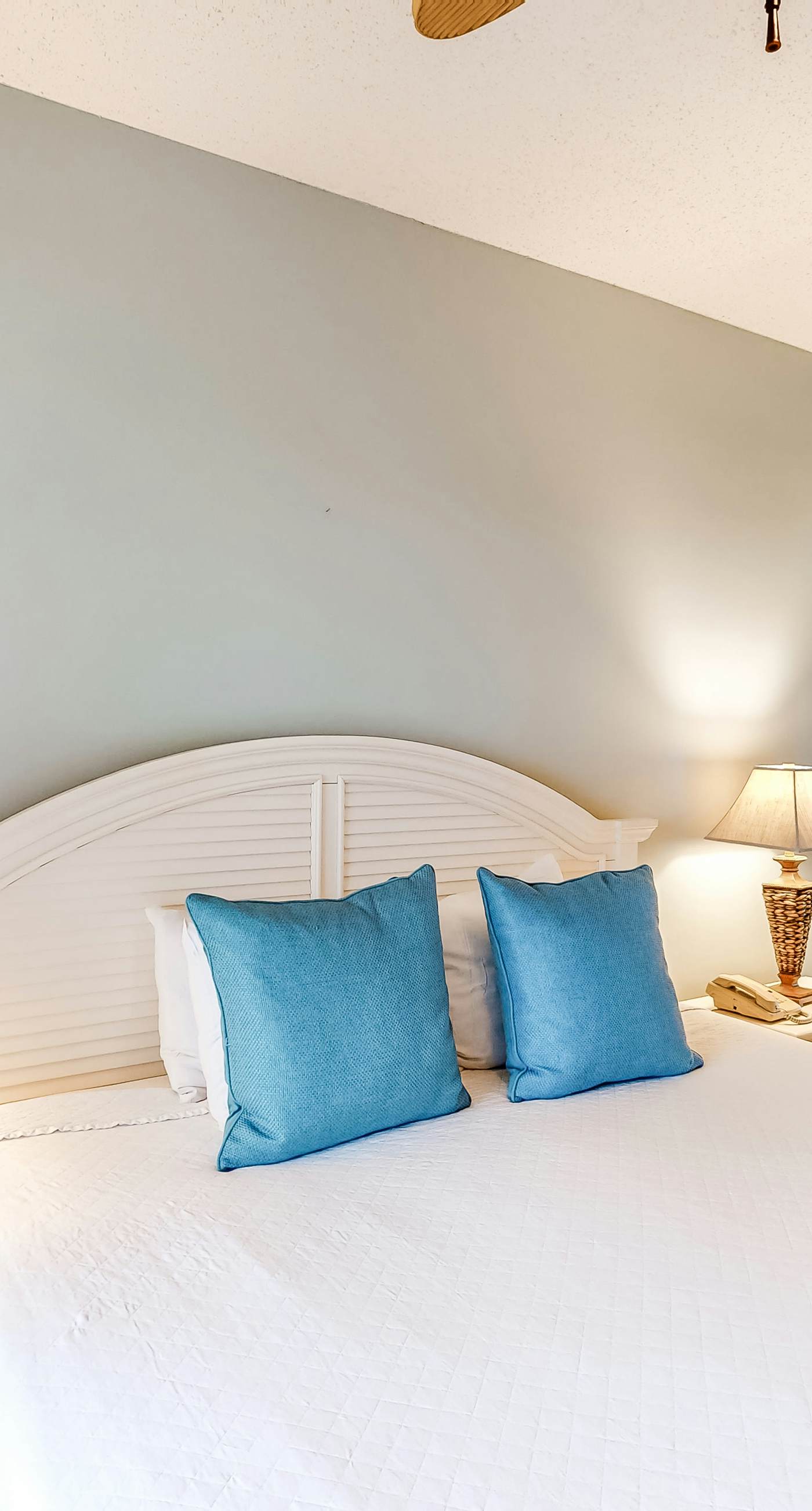 Bright Waterfront Condo with Hot Tub and Pool