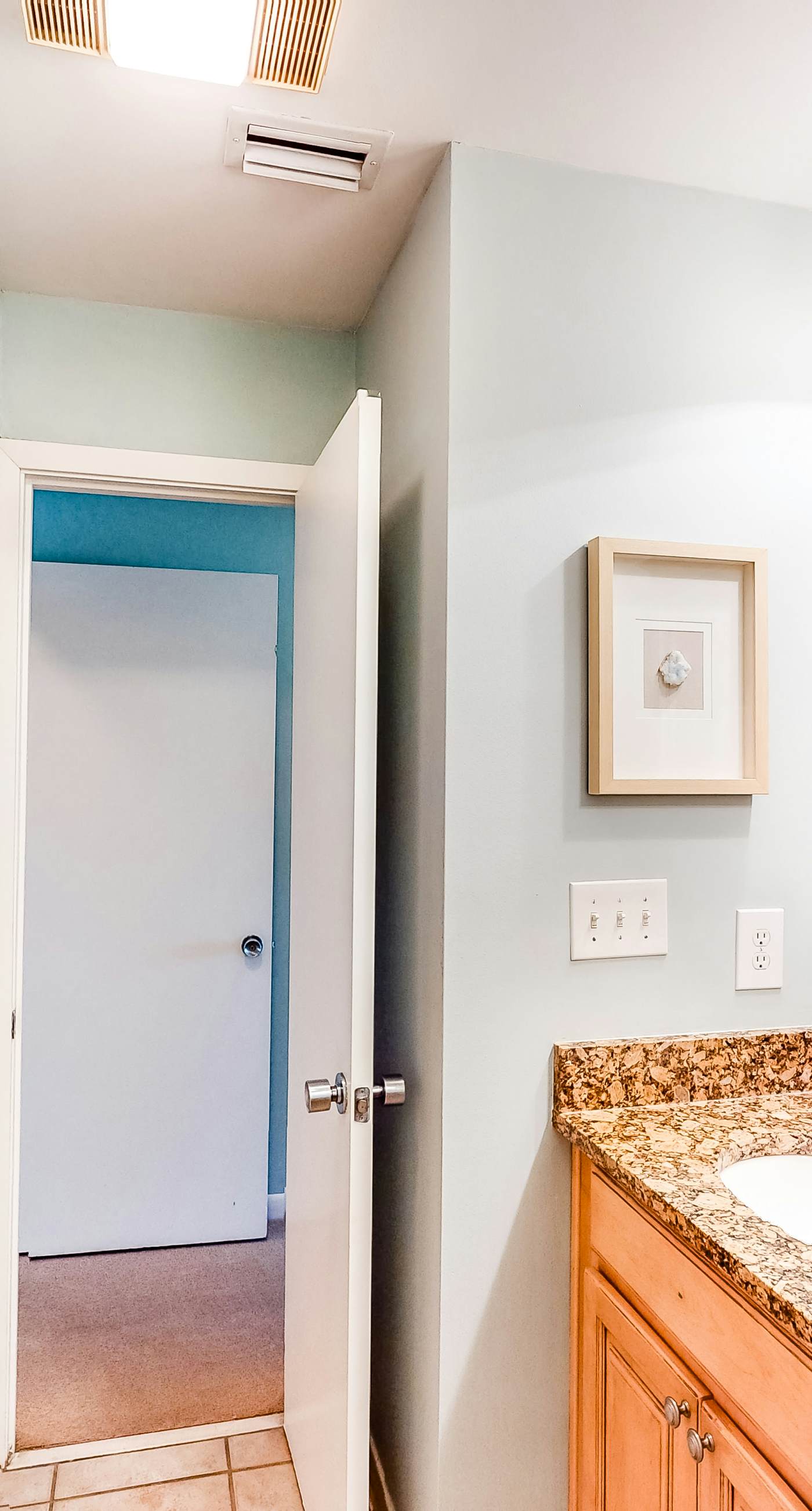 Bright Waterfront Condo with Hot Tub and Pool