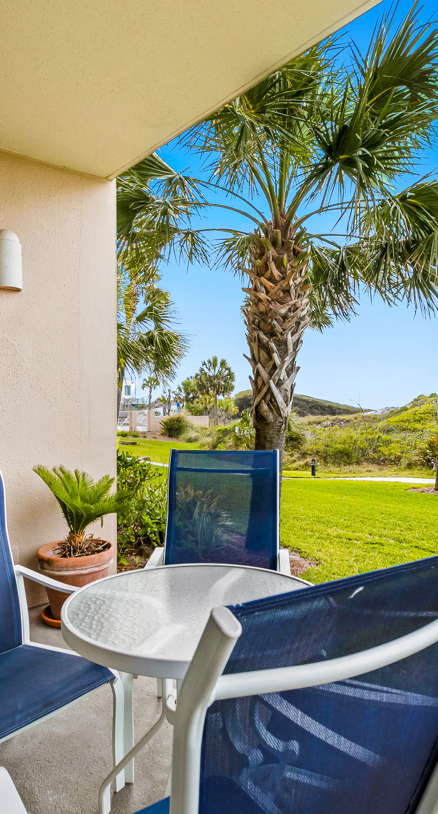 Exclusive Gulf-front 2BR condo w/pool access