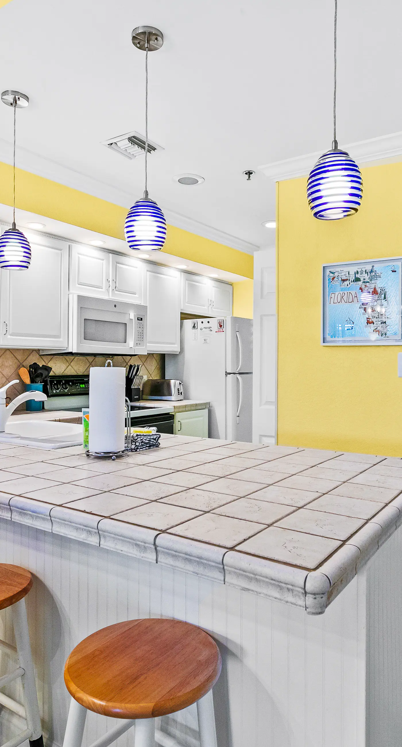 Exclusive Gulf-front 2BR condo w/pool access
