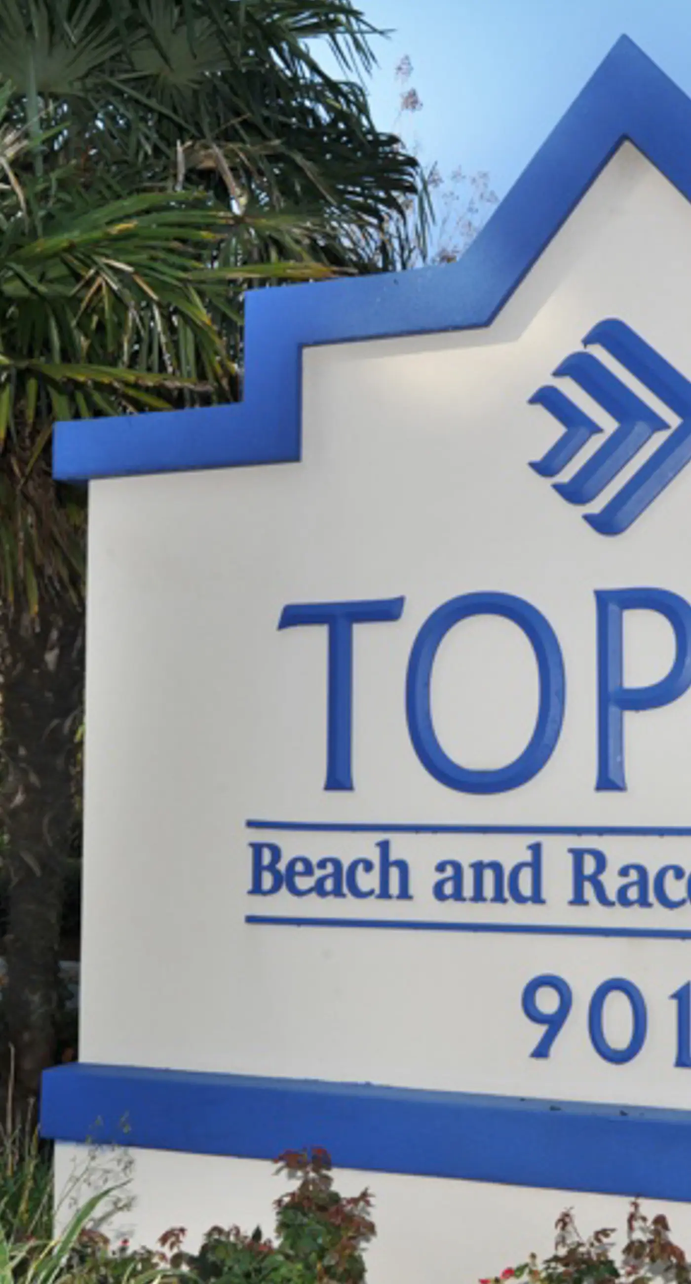 Exclusive Gulf-front 2BR condo w/pool access