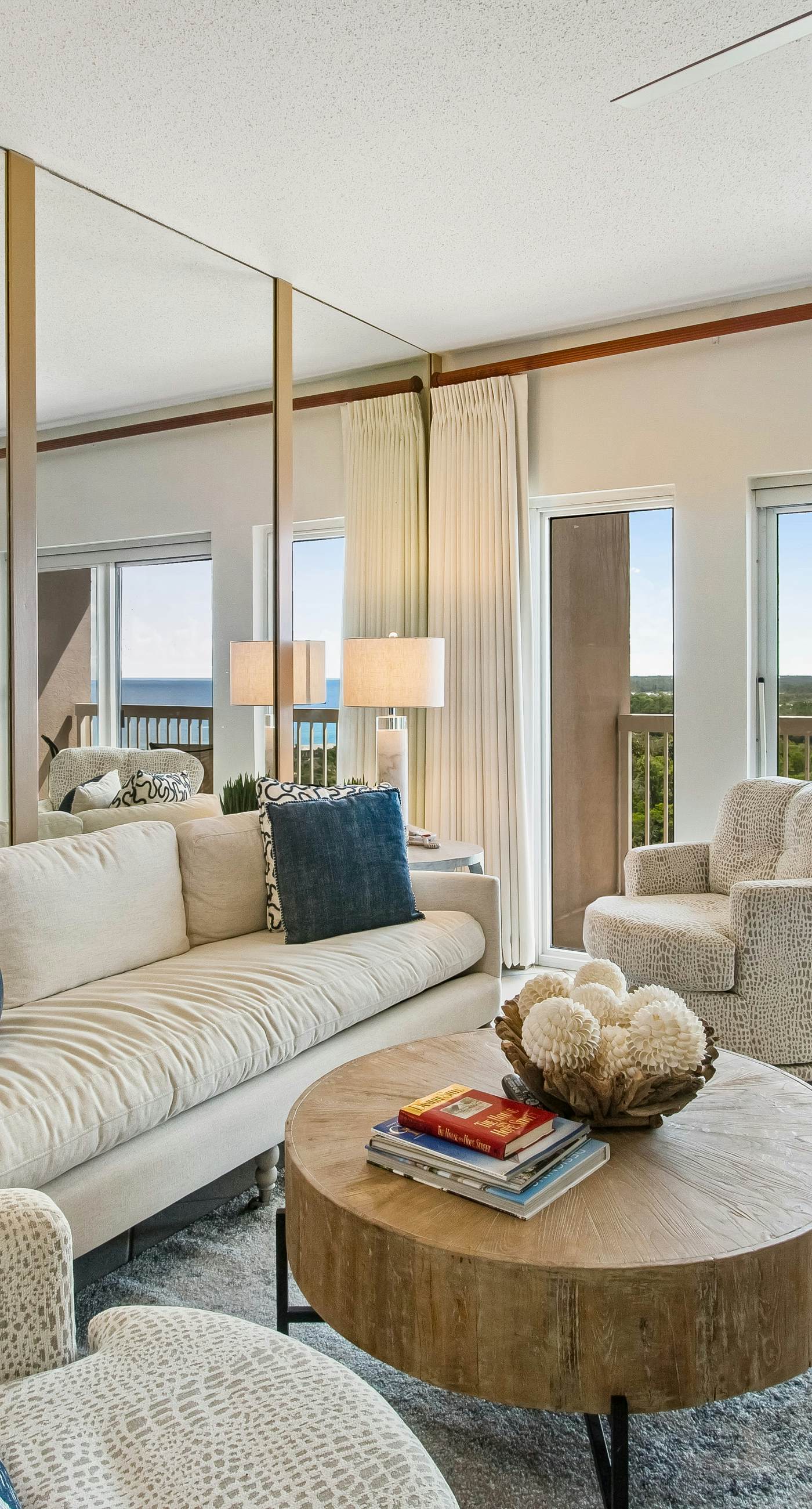 10th-Floor Gulf View Condo with Resort Pools