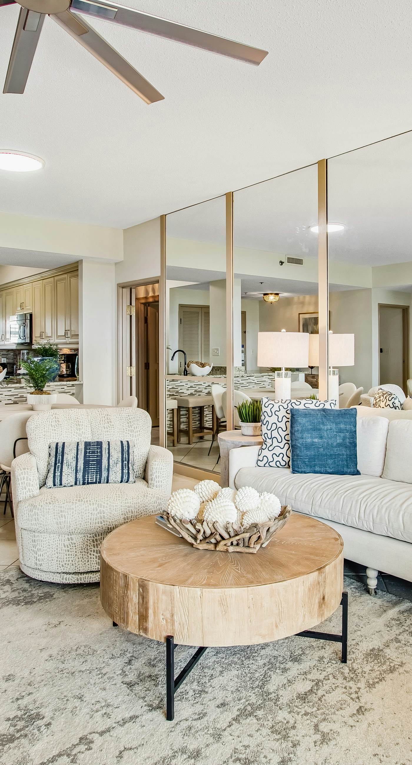 10th-Floor Gulf View Condo with Resort Pools