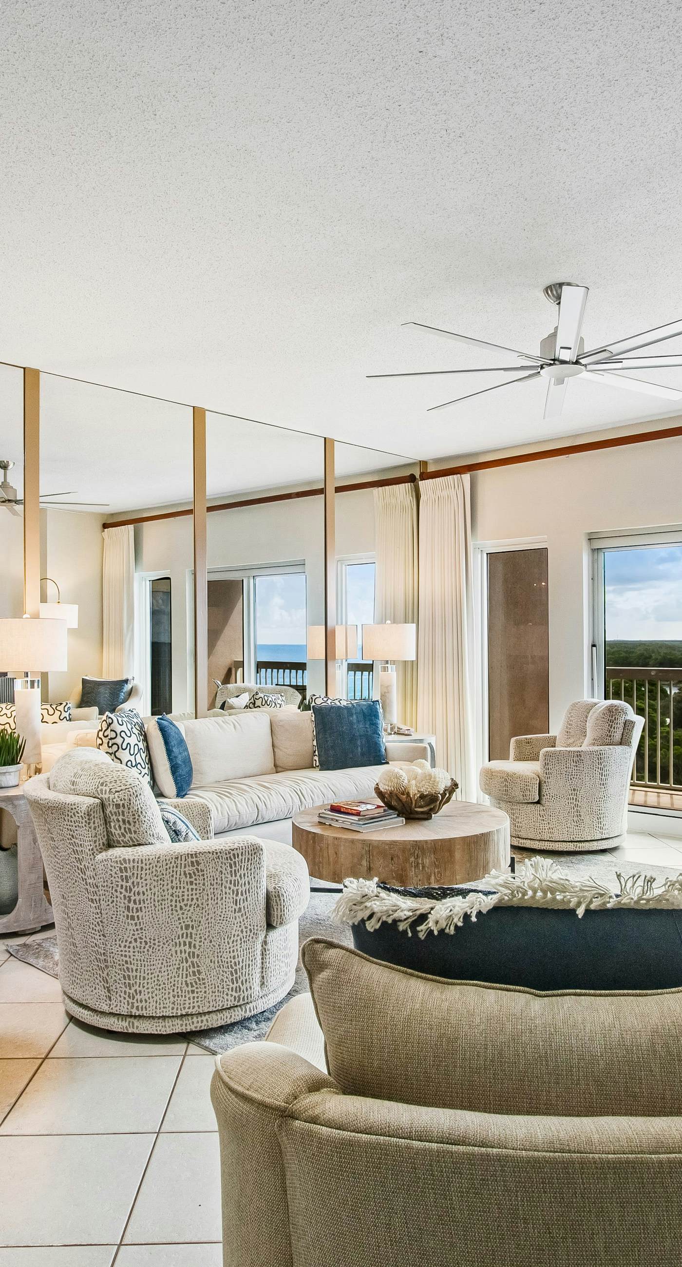 10th-Floor Gulf View Condo with Resort Pools