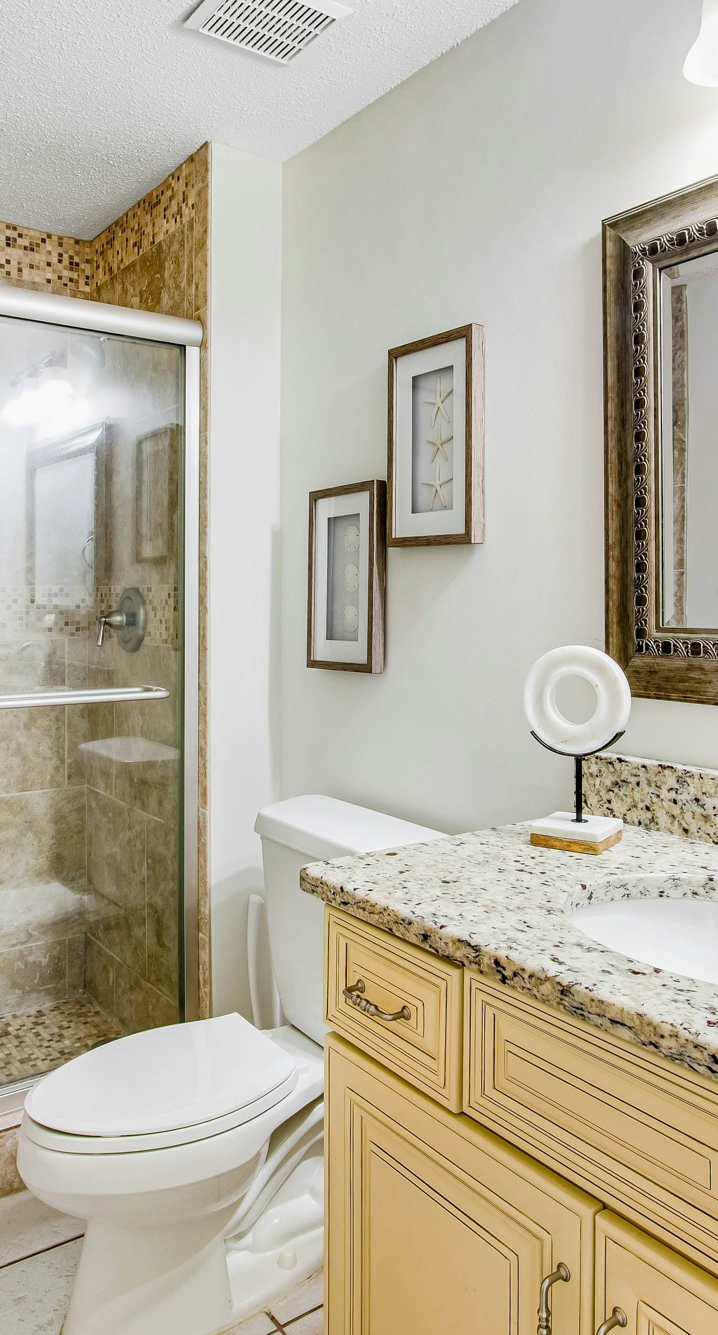 10th-Floor Gulf View Condo with Resort Pools