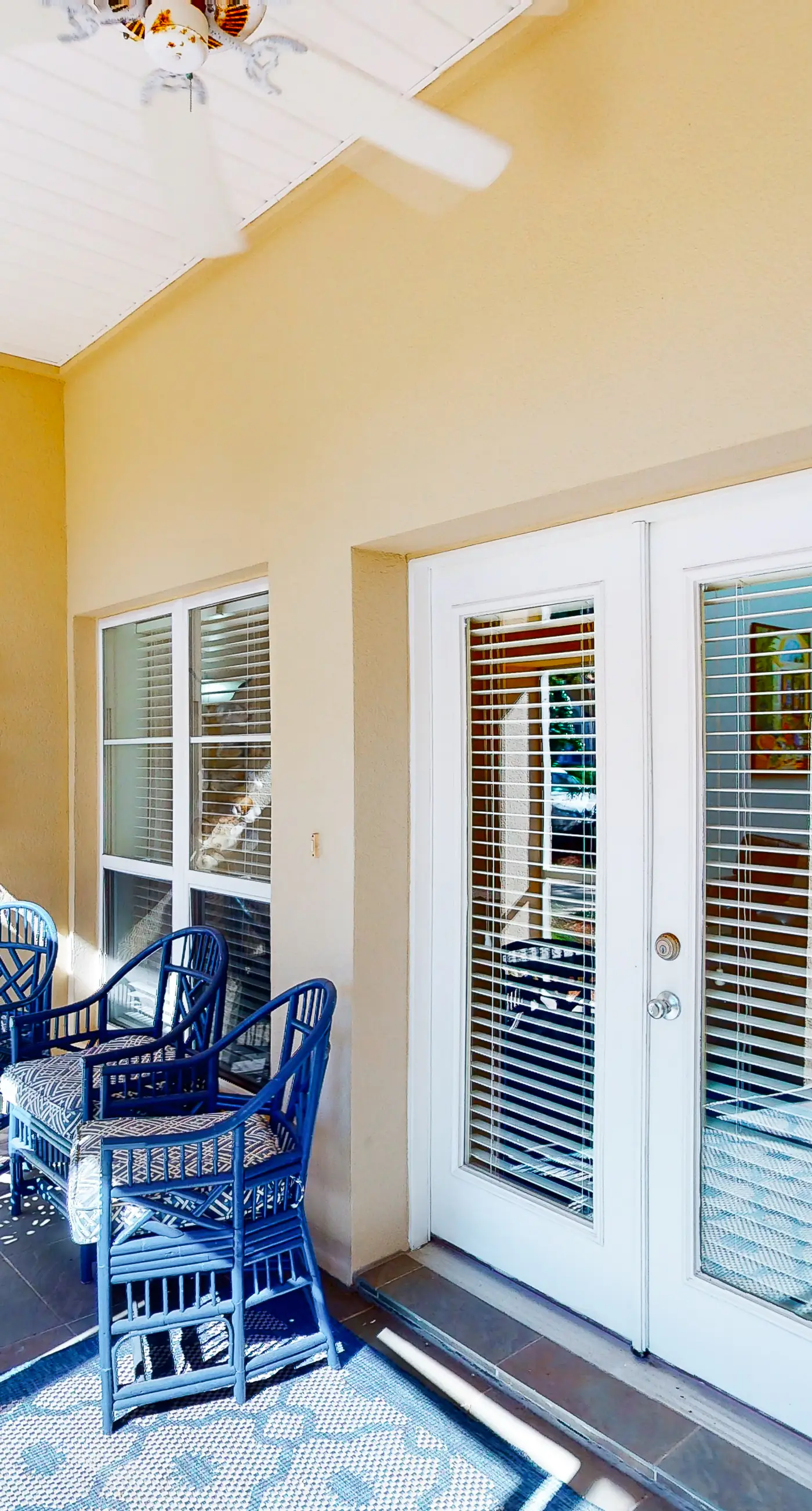 Exclusive 3BR retreat, steps to beach, pools