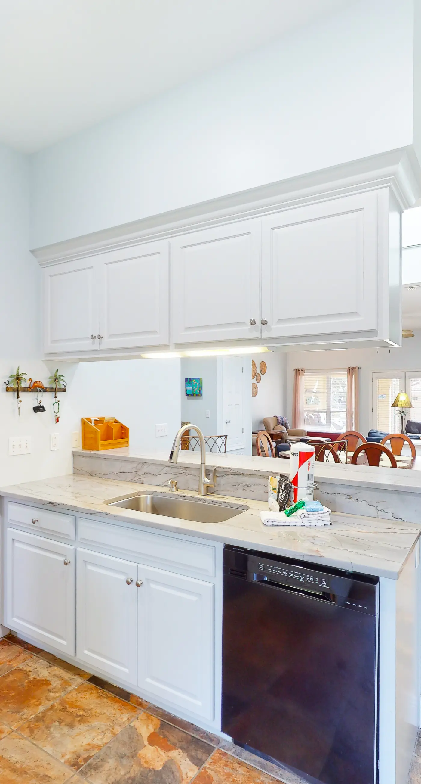 Exclusive 3BR retreat, steps to beach, pools
