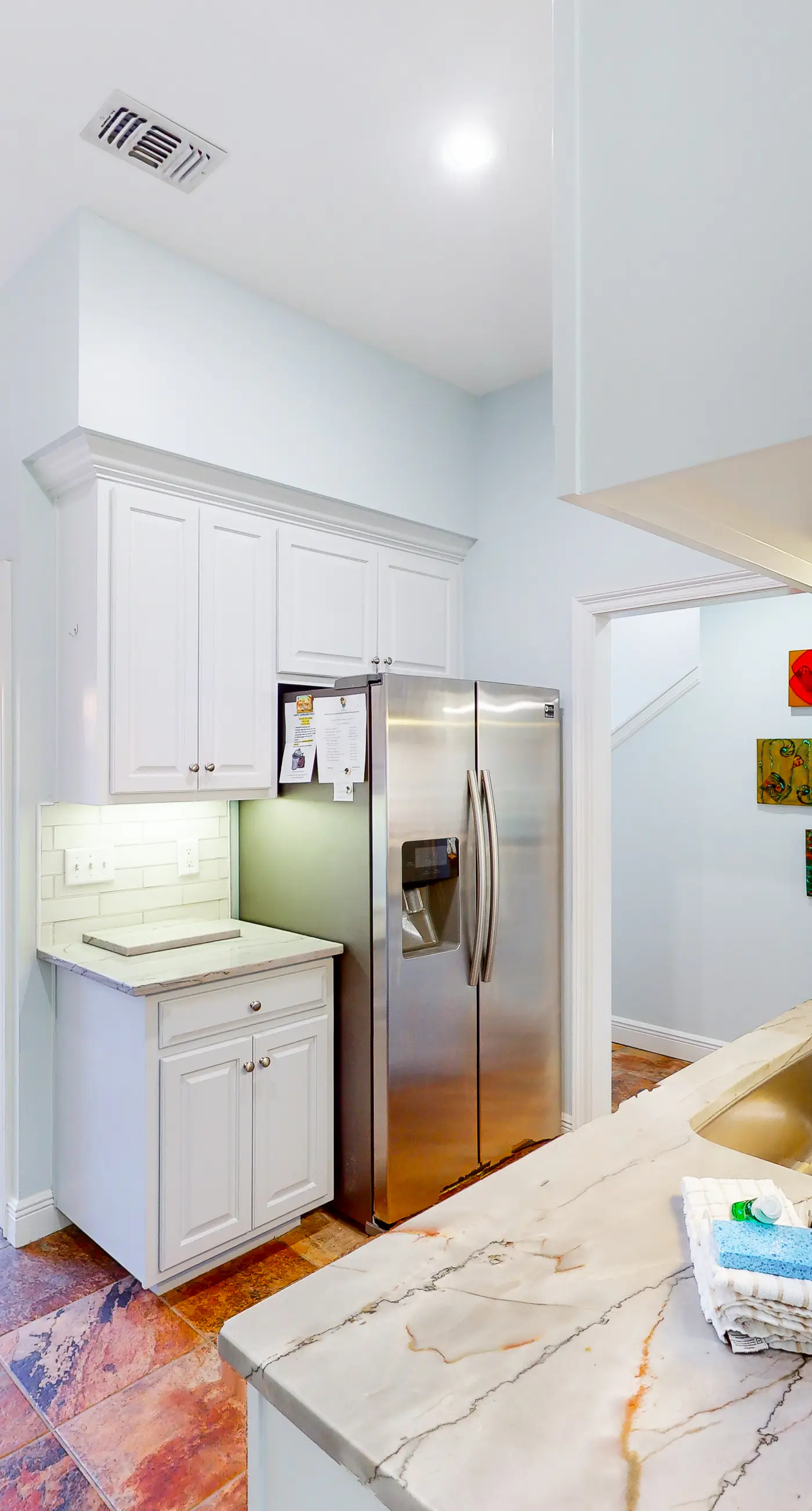 Exclusive 3BR retreat, steps to beach, pools