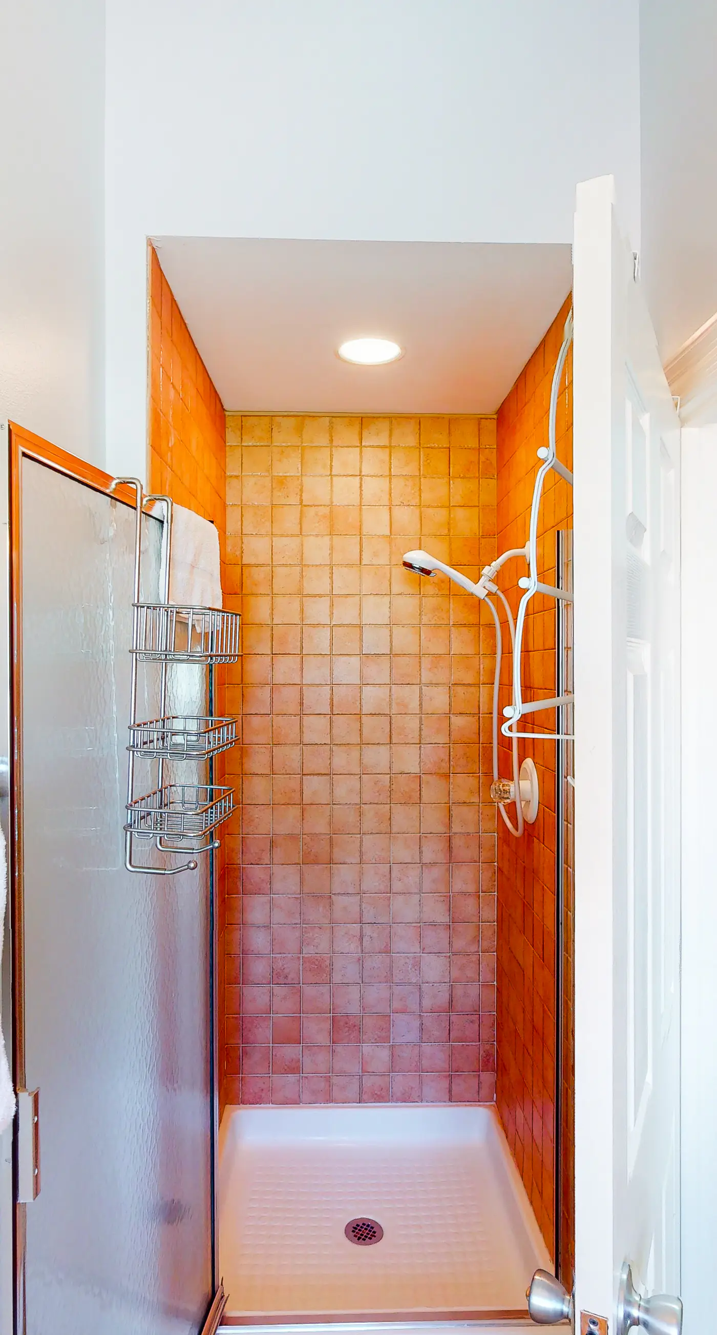 Exclusive 3BR retreat, steps to beach, pools