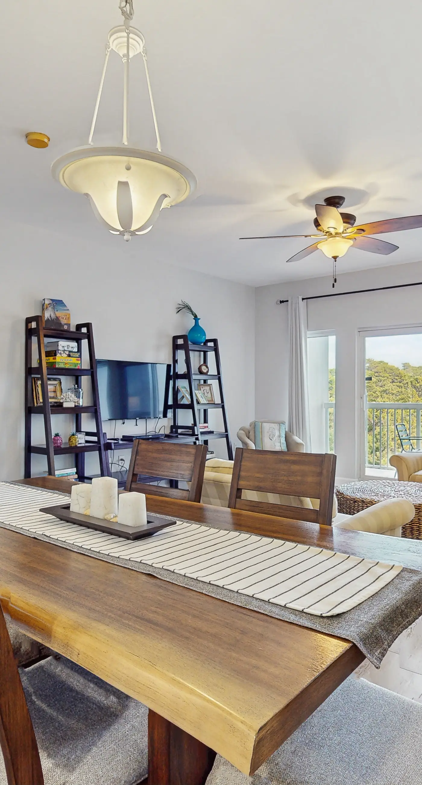 Gulf-Front Condo with Pools Hot Tub and Tennis