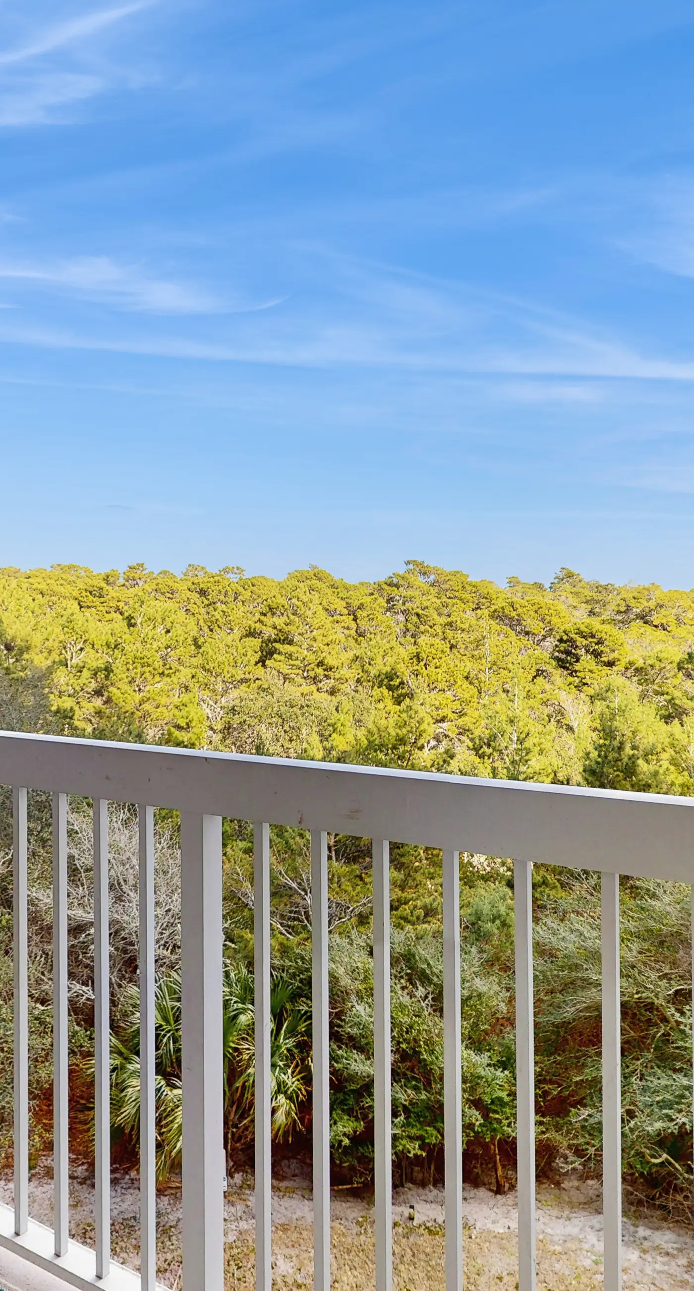 Gulf-Front Condo with Pools Hot Tub and Tennis