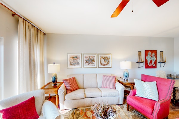 Gulf View Condo with Pools Gym and Tennis