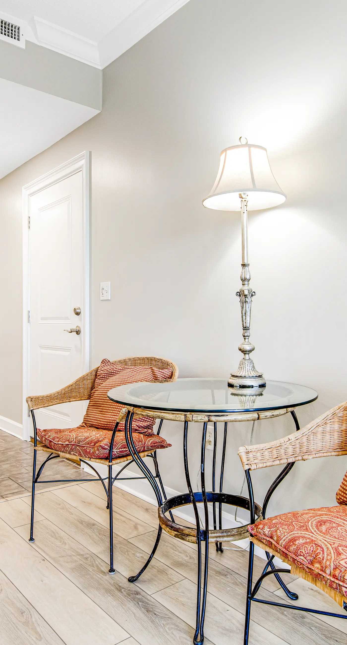 Studio Near Beach with Pools Hot Tub and Tennis