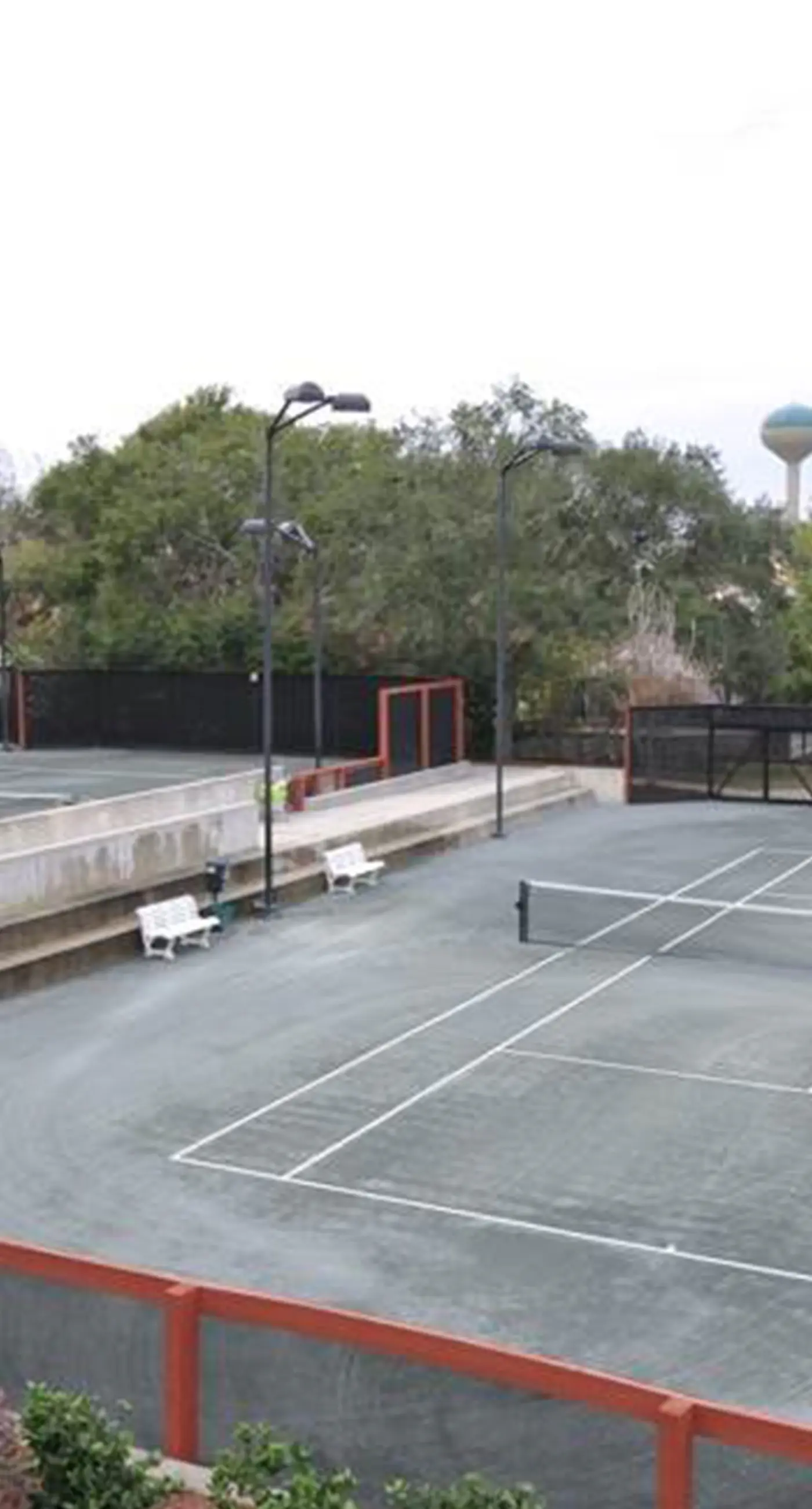 Studio Near Beach with Pools Hot Tub and Tennis