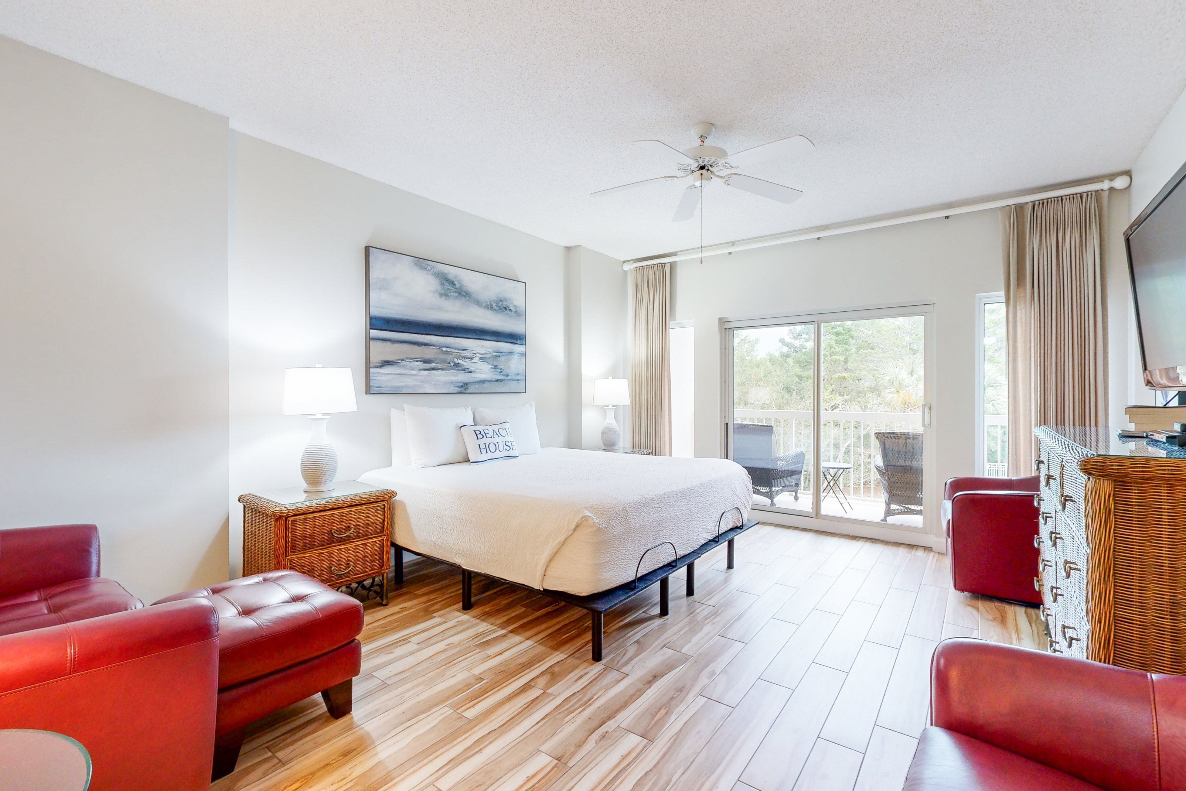 Spacious Resort Condo with Pool Hot Tub and Tennis