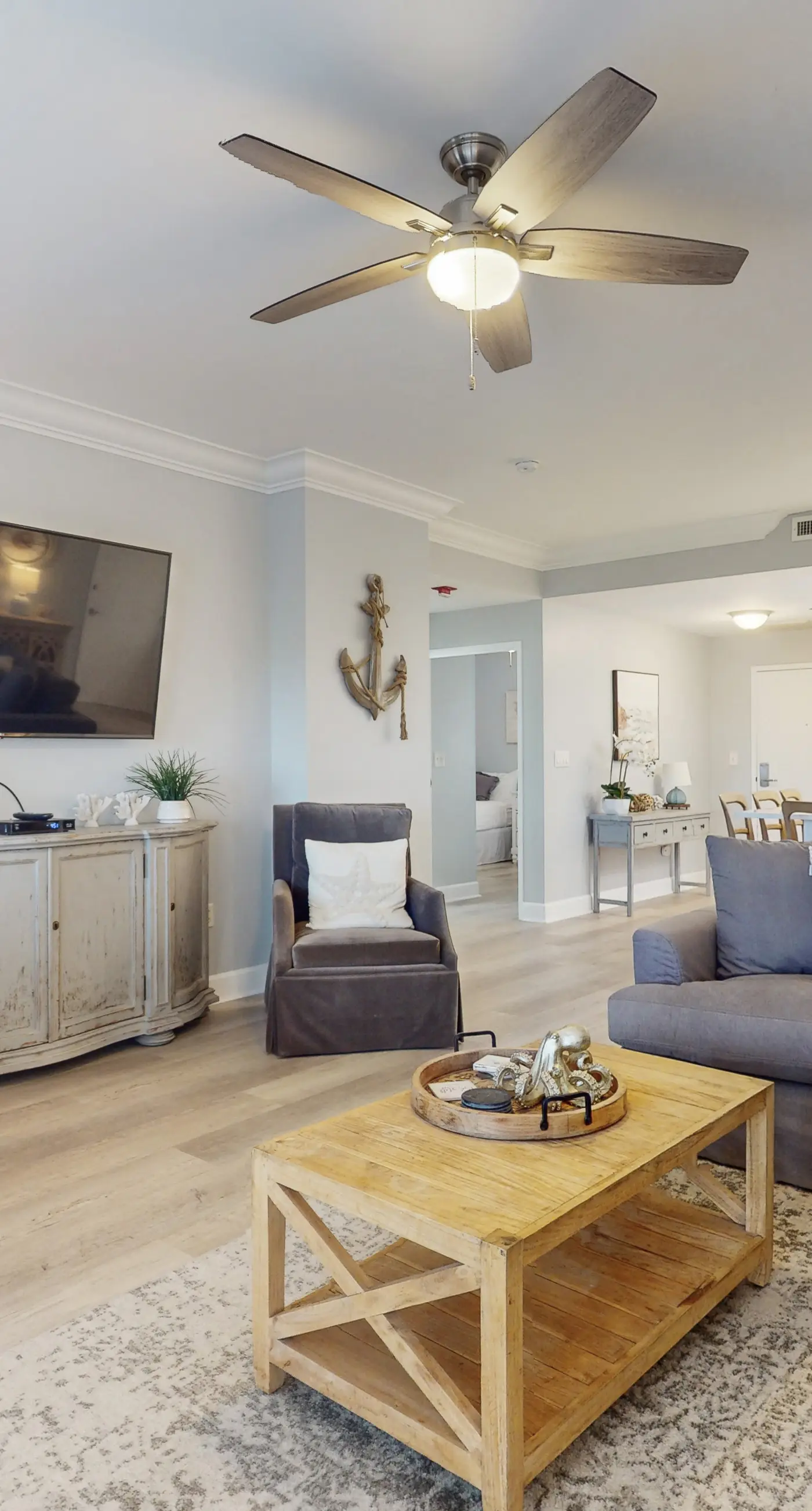 Spacious Resort Condo with Pools and Tennis