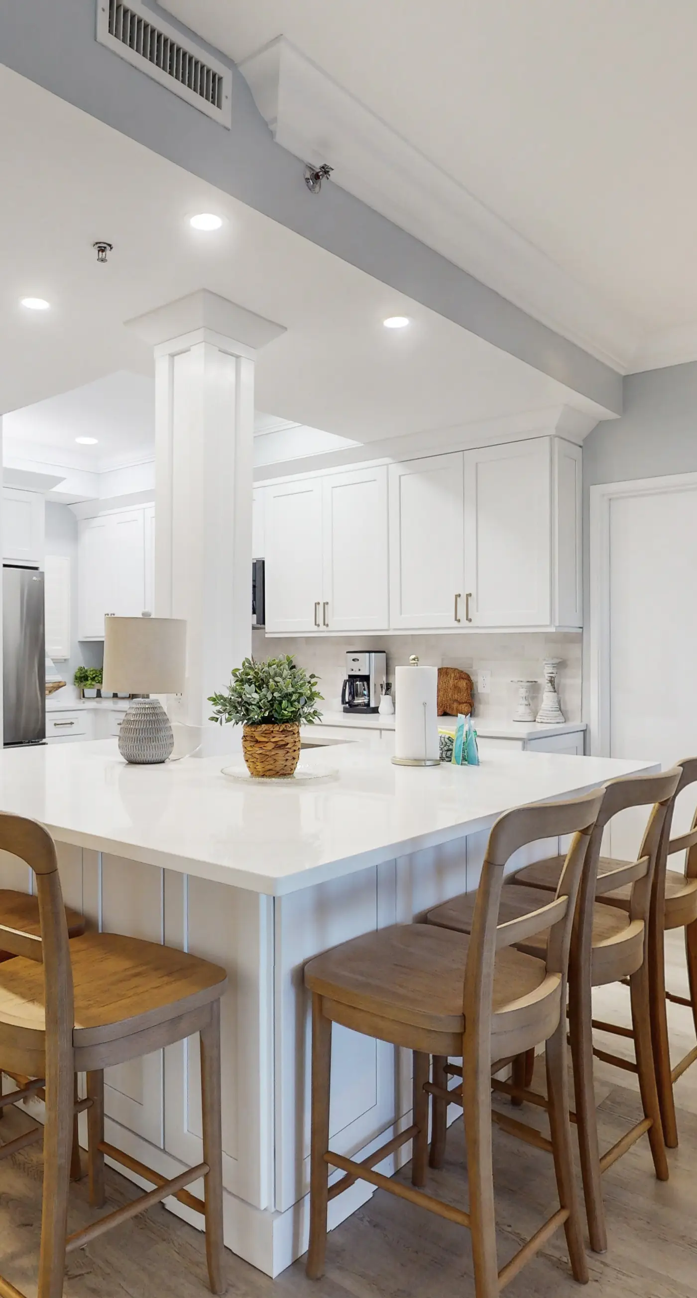 Spacious Resort Condo with Pools and Tennis