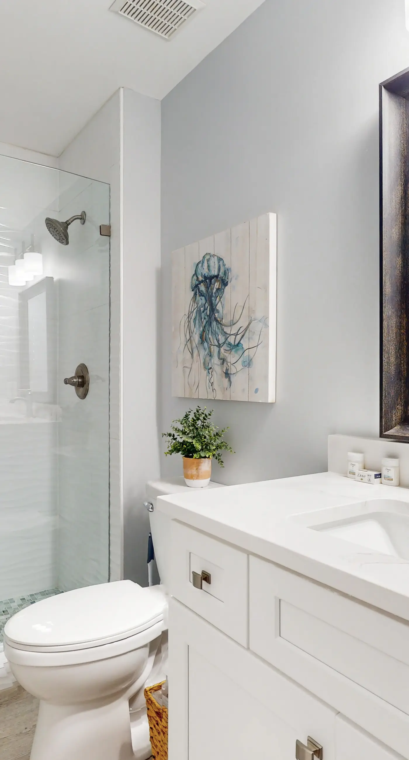 Spacious Resort Condo with Pools and Tennis