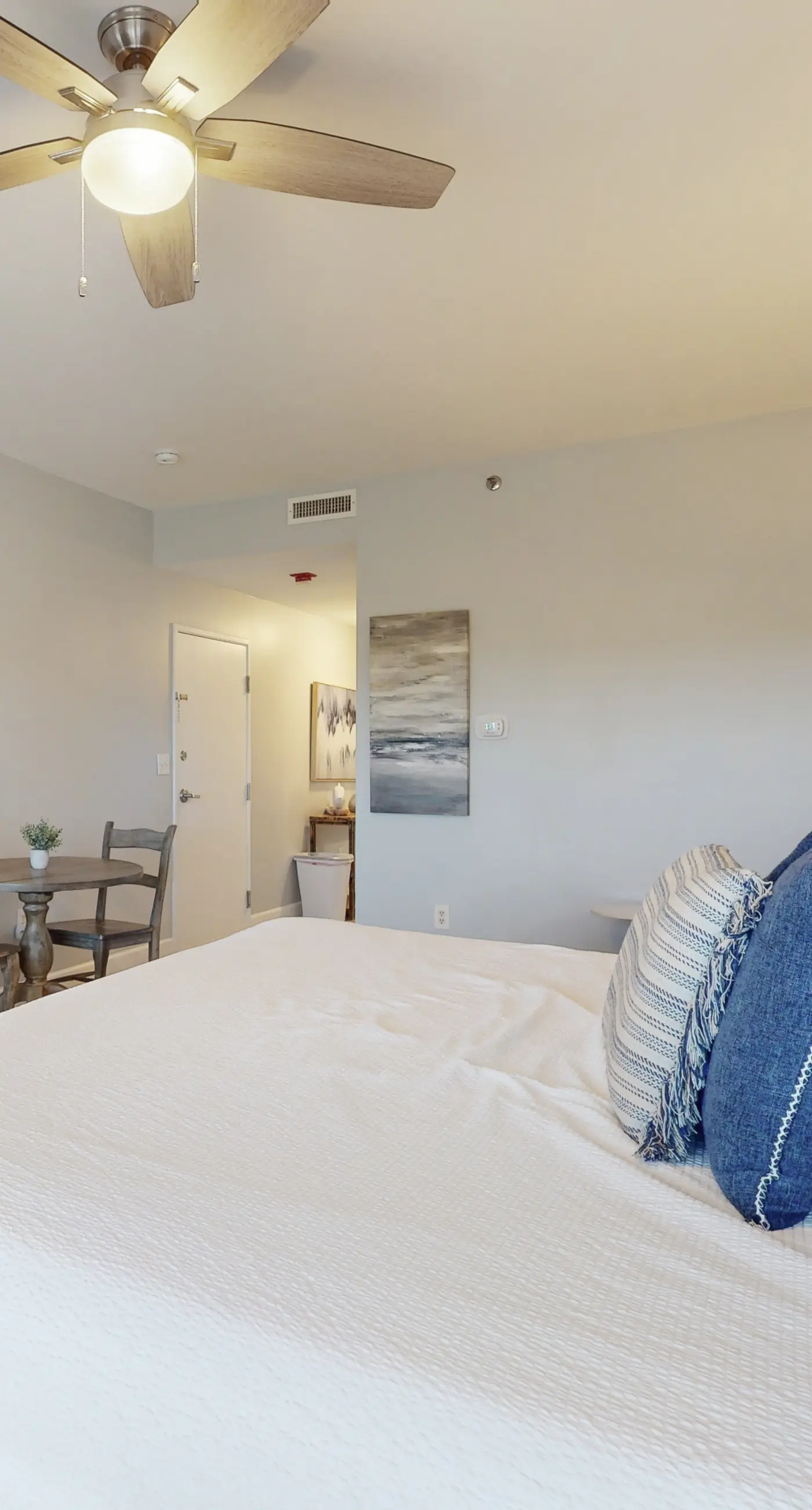 Spacious Resort Condo with Pools and Tennis