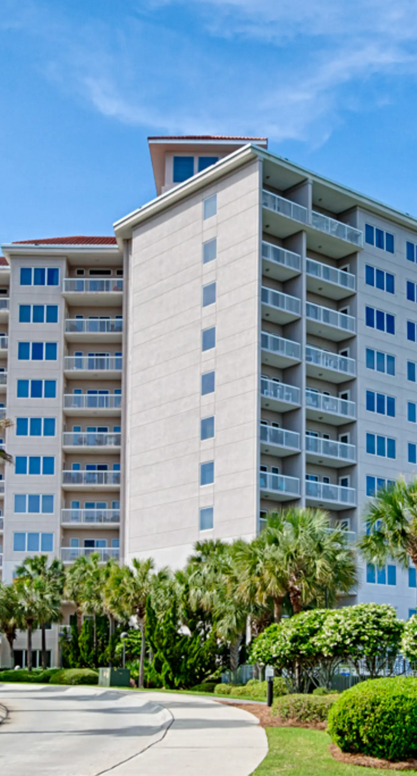 Spacious Resort Condo with Pools and Tennis