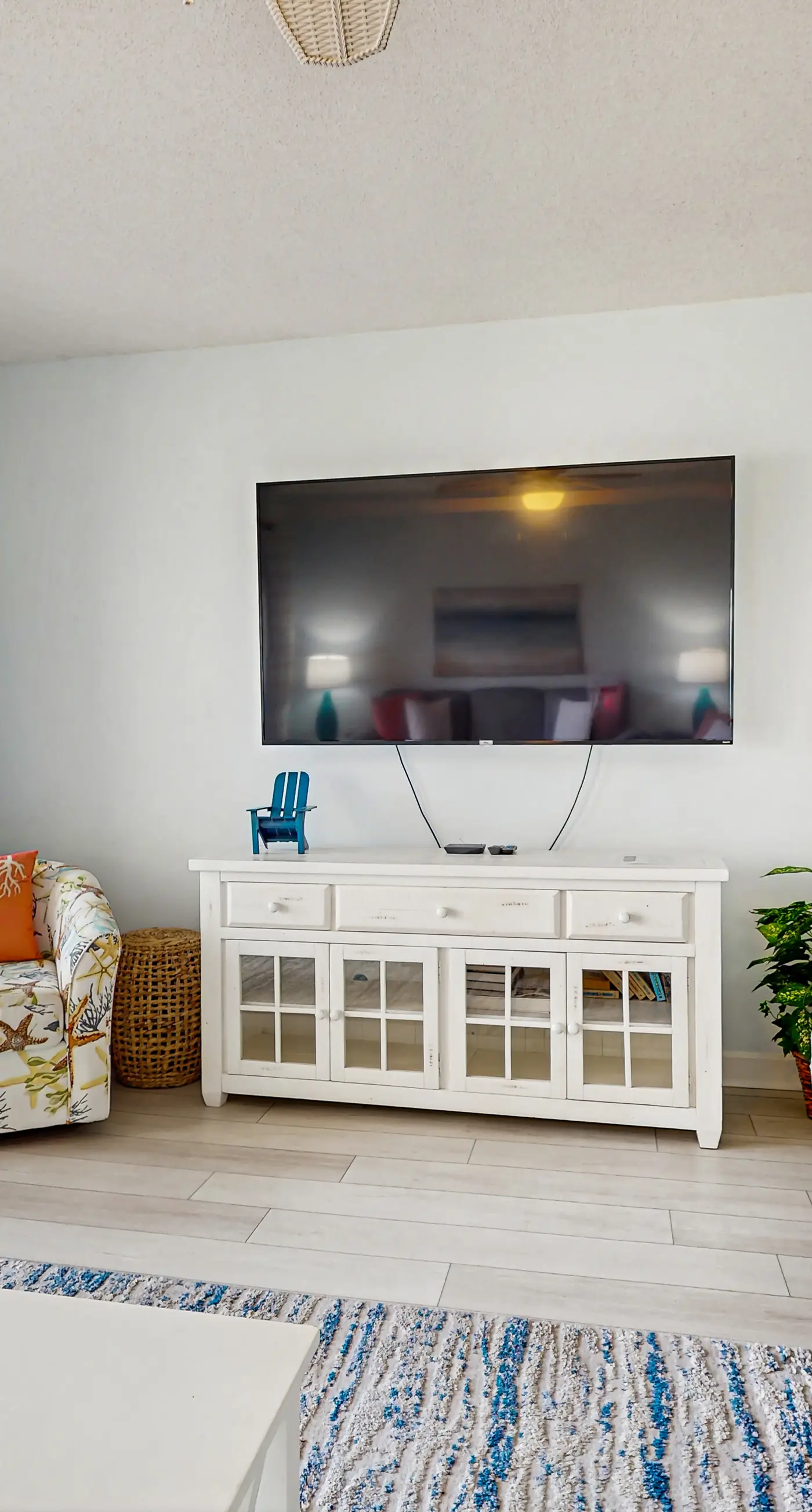 Resort Condo Near Beach with Pools and Tennis