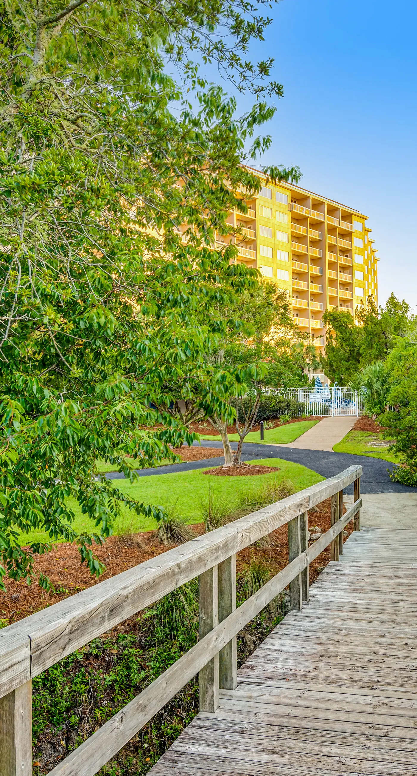 Resort Condo Near Beach with Pools and Tennis