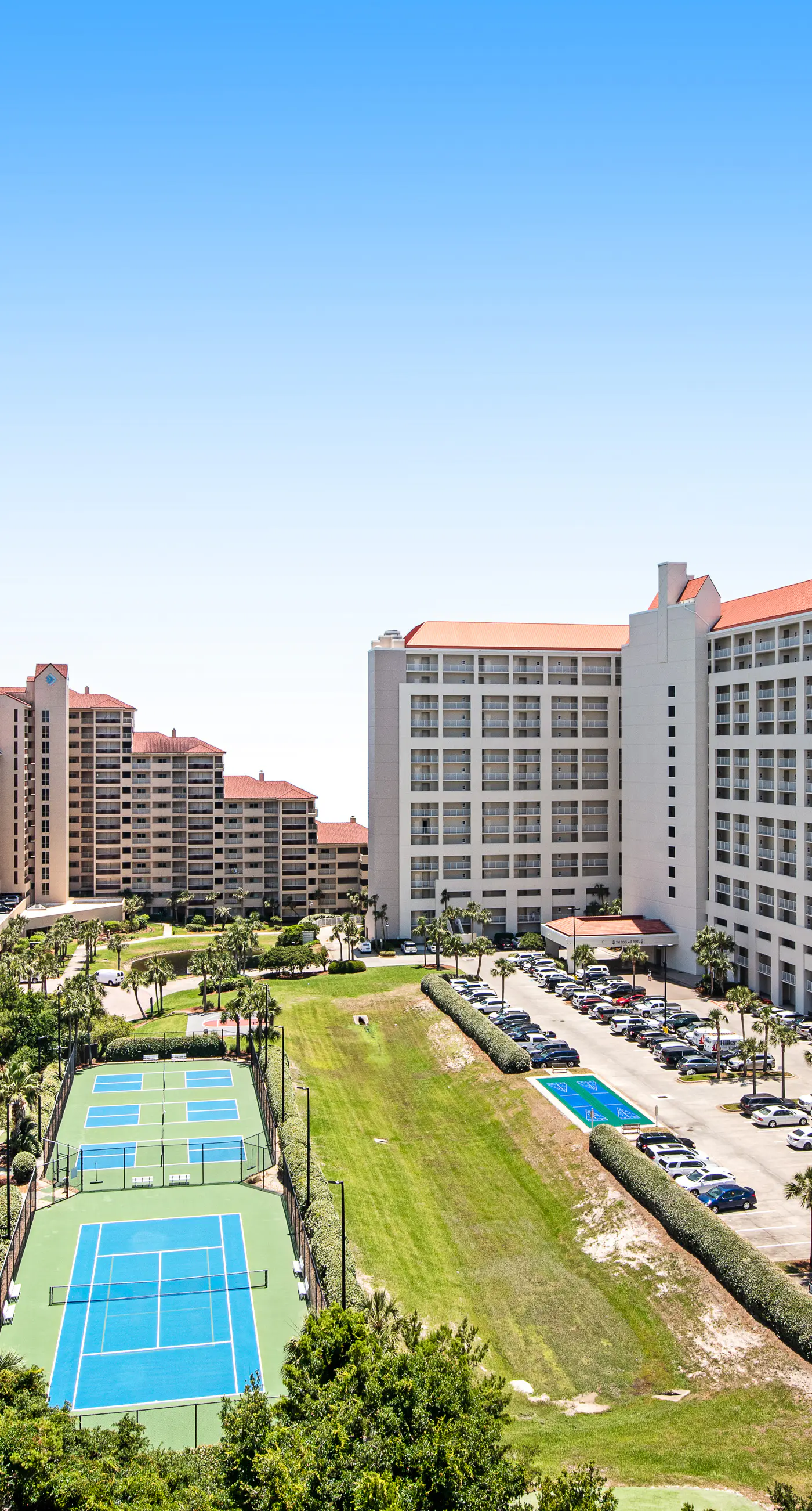 Resort Condo Near Beach with Pools and Tennis