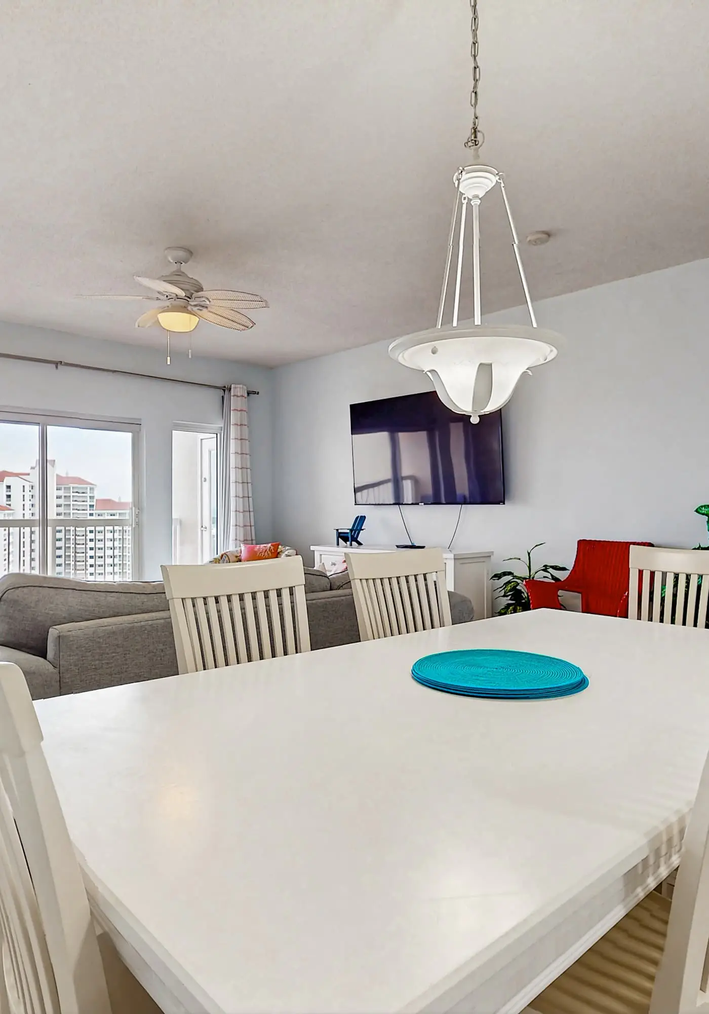 Exclusive 2BR Condo: Beach Access & Pool