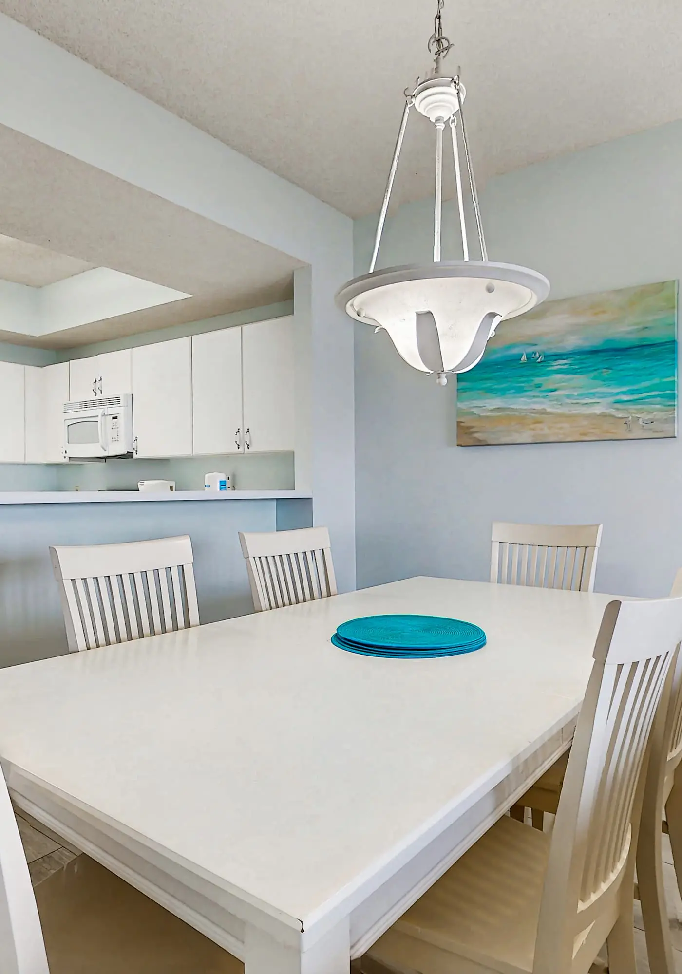 Exclusive 2BR Condo: Beach Access & Pool
