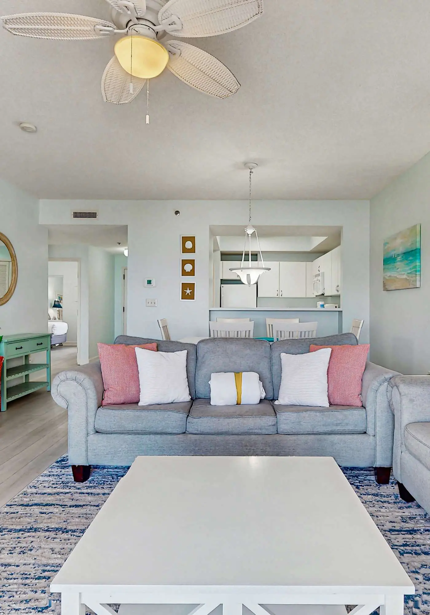 Exclusive 2BR Condo: Beach Access & Pool