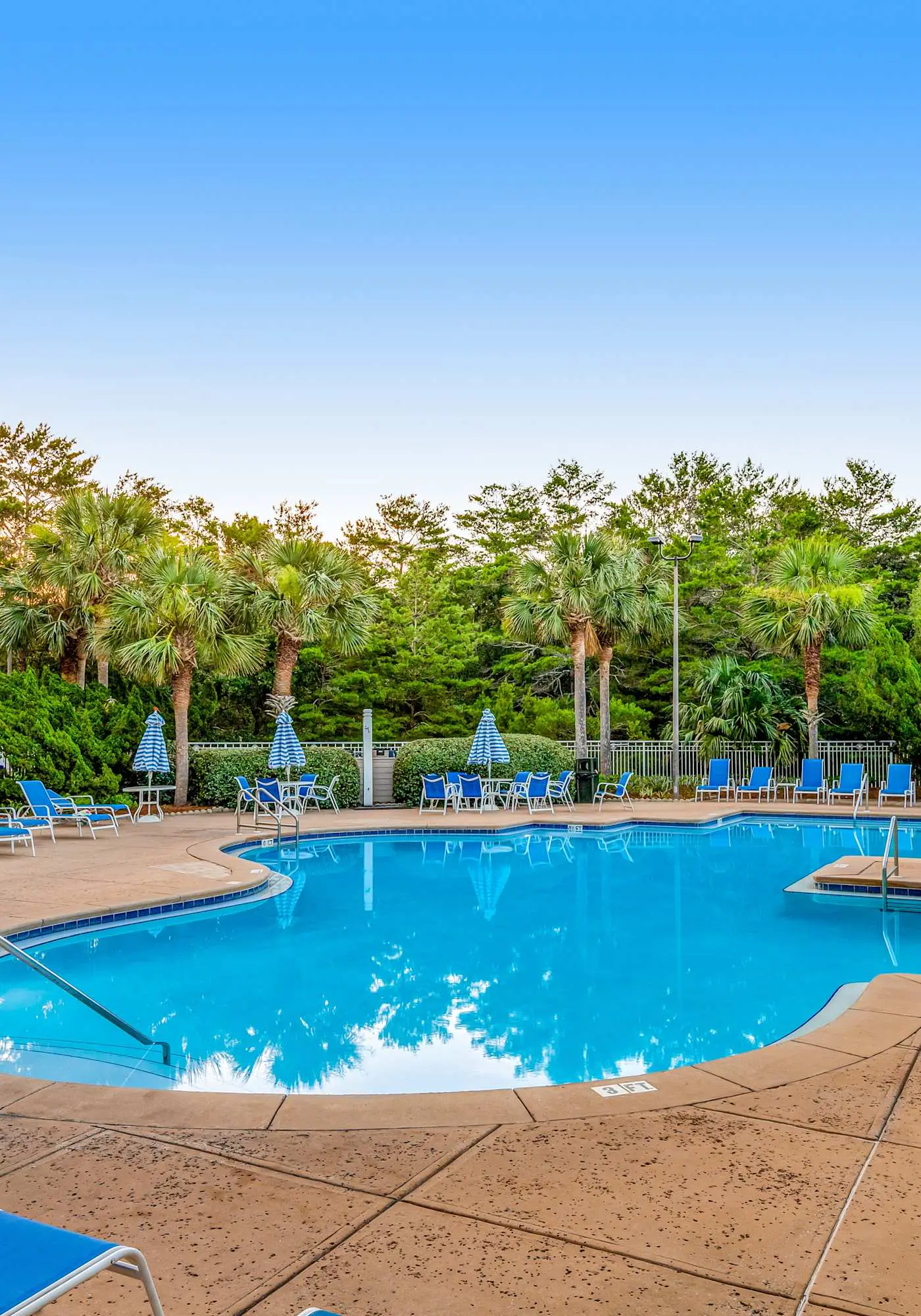 Exclusive 2BR Condo: Beach Access & Pool