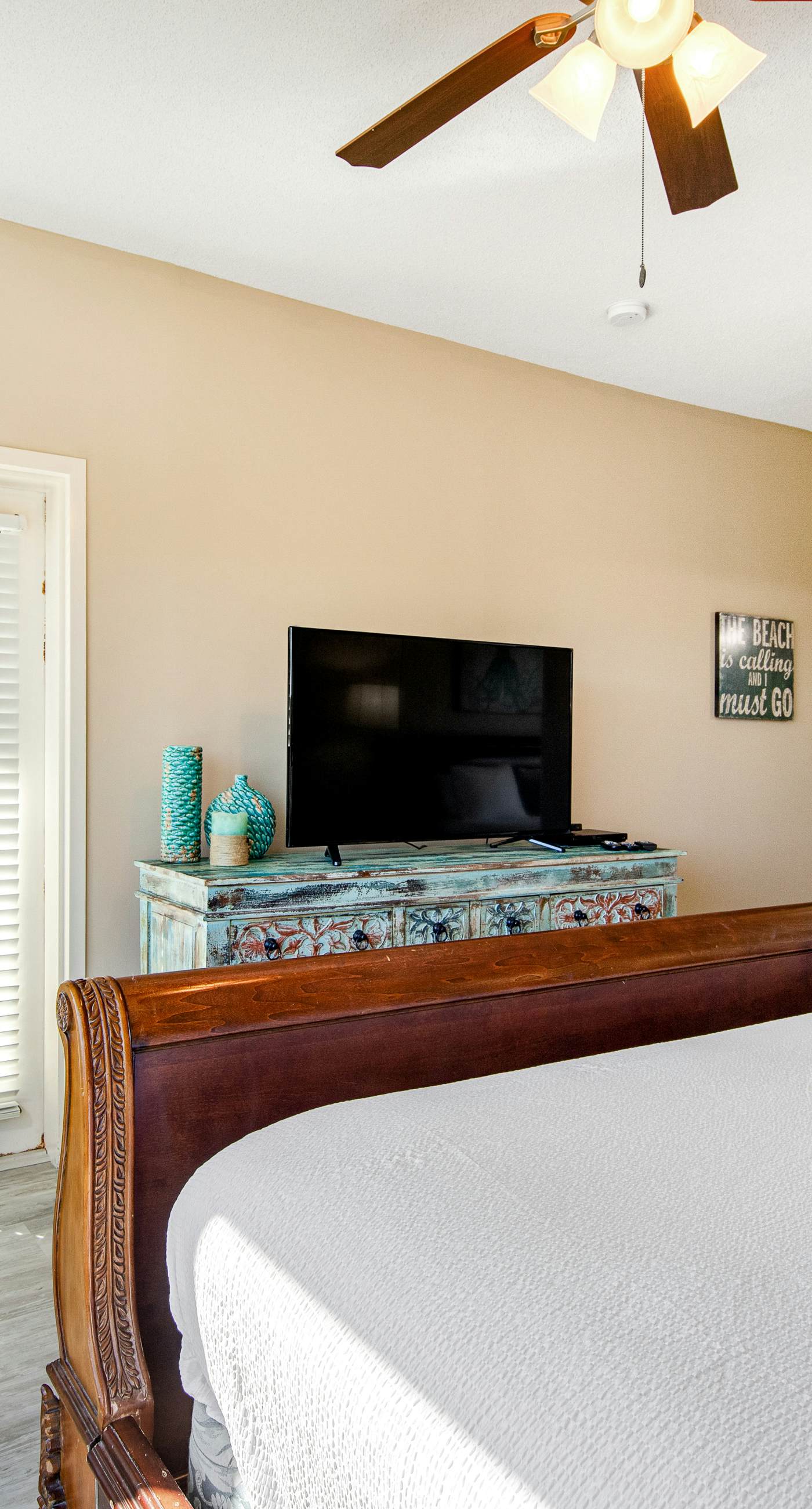 Beachside Resort Condo with Pools and Tennis