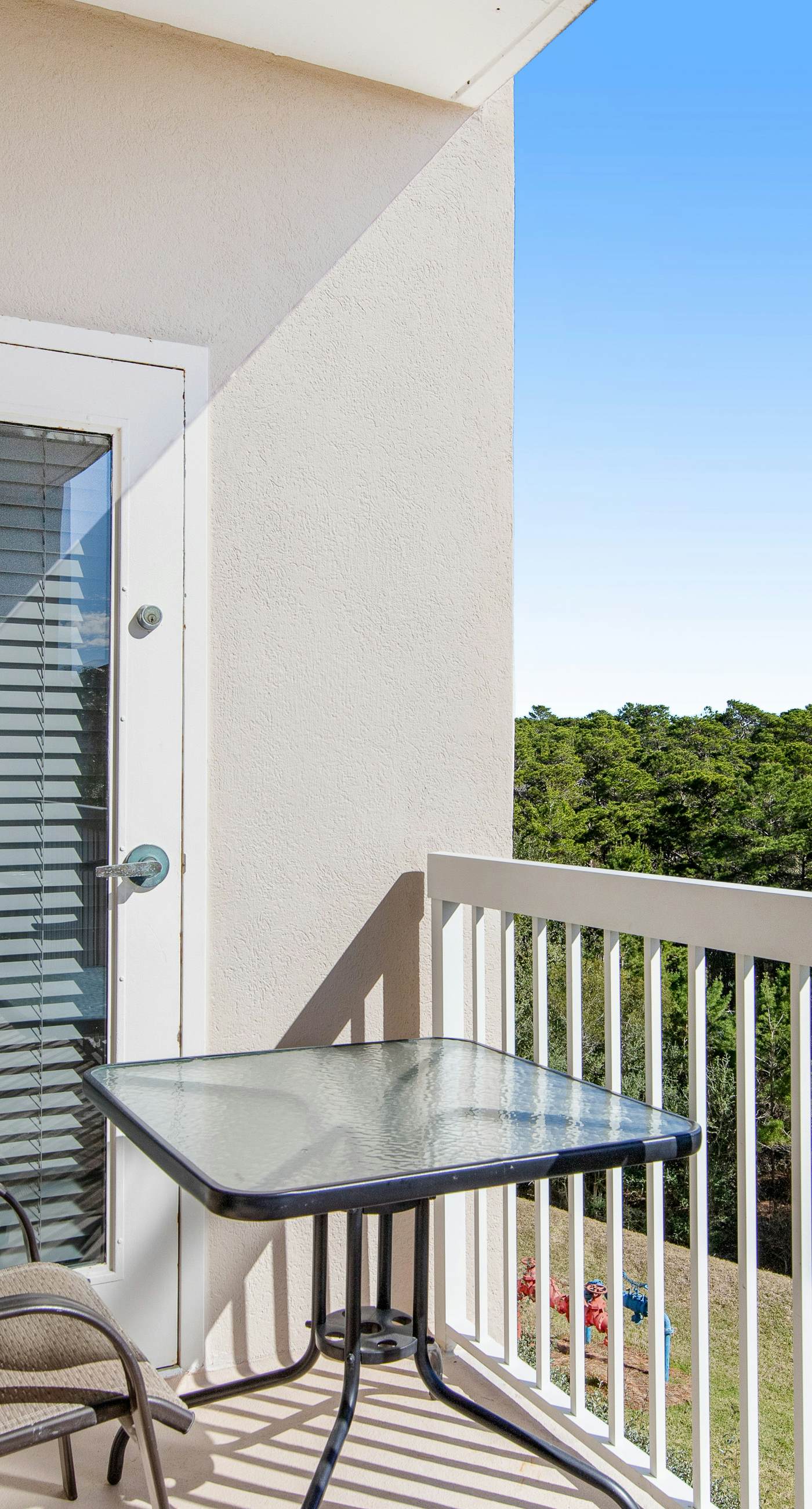 Beachside Resort Condo with Pools and Tennis